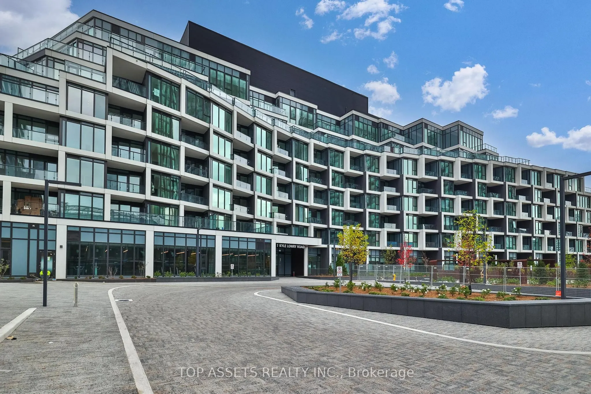 1 Kyle Lowry Road, #626