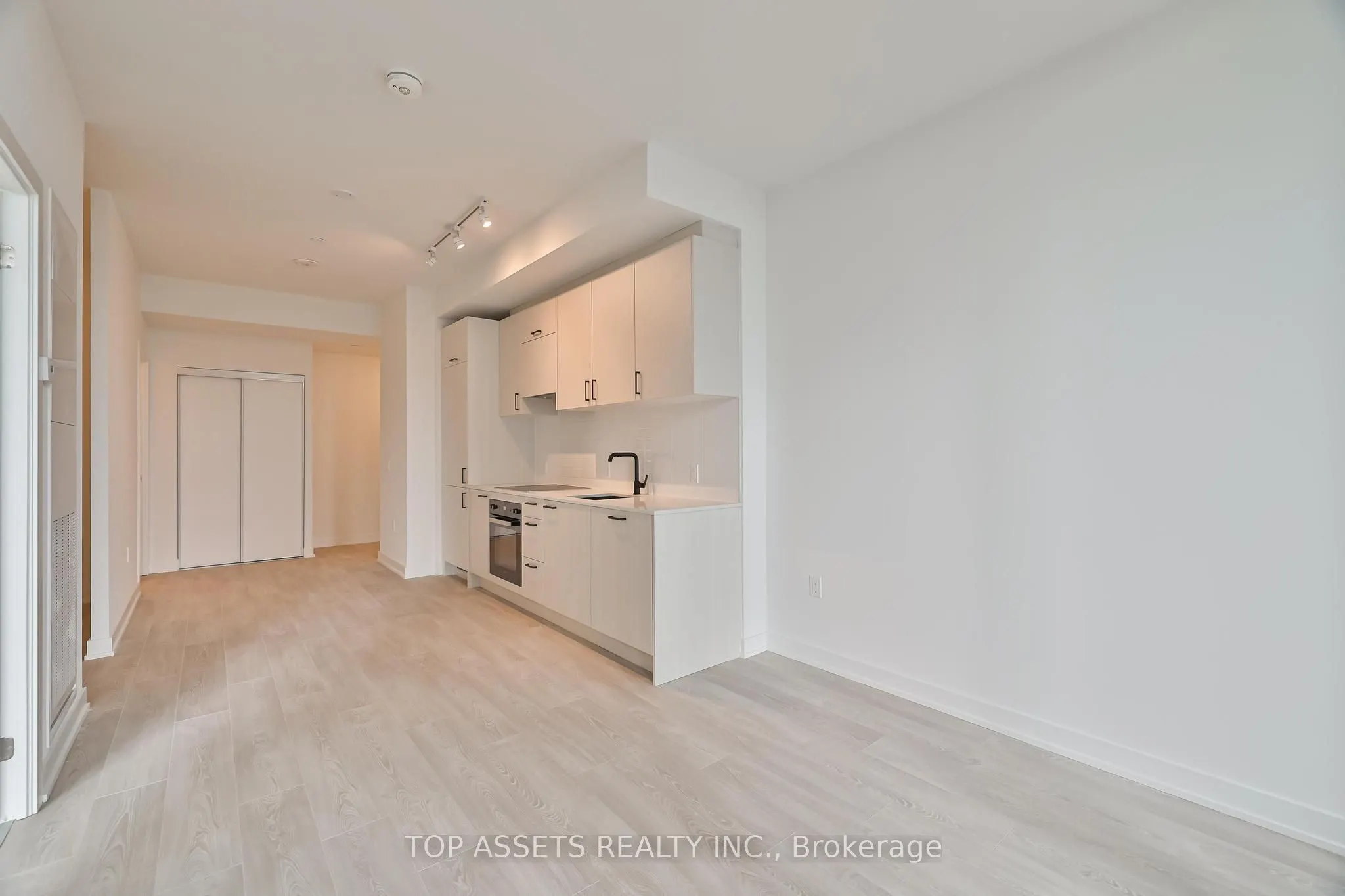 1 Kyle Lowry Road, #626