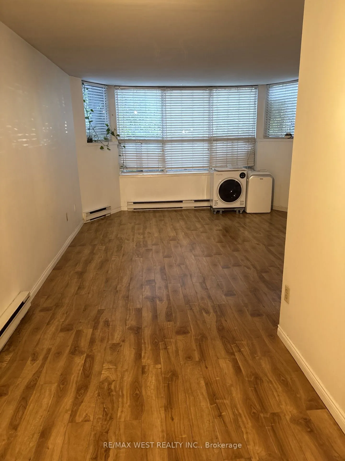 1061 Bathurst Street, #1