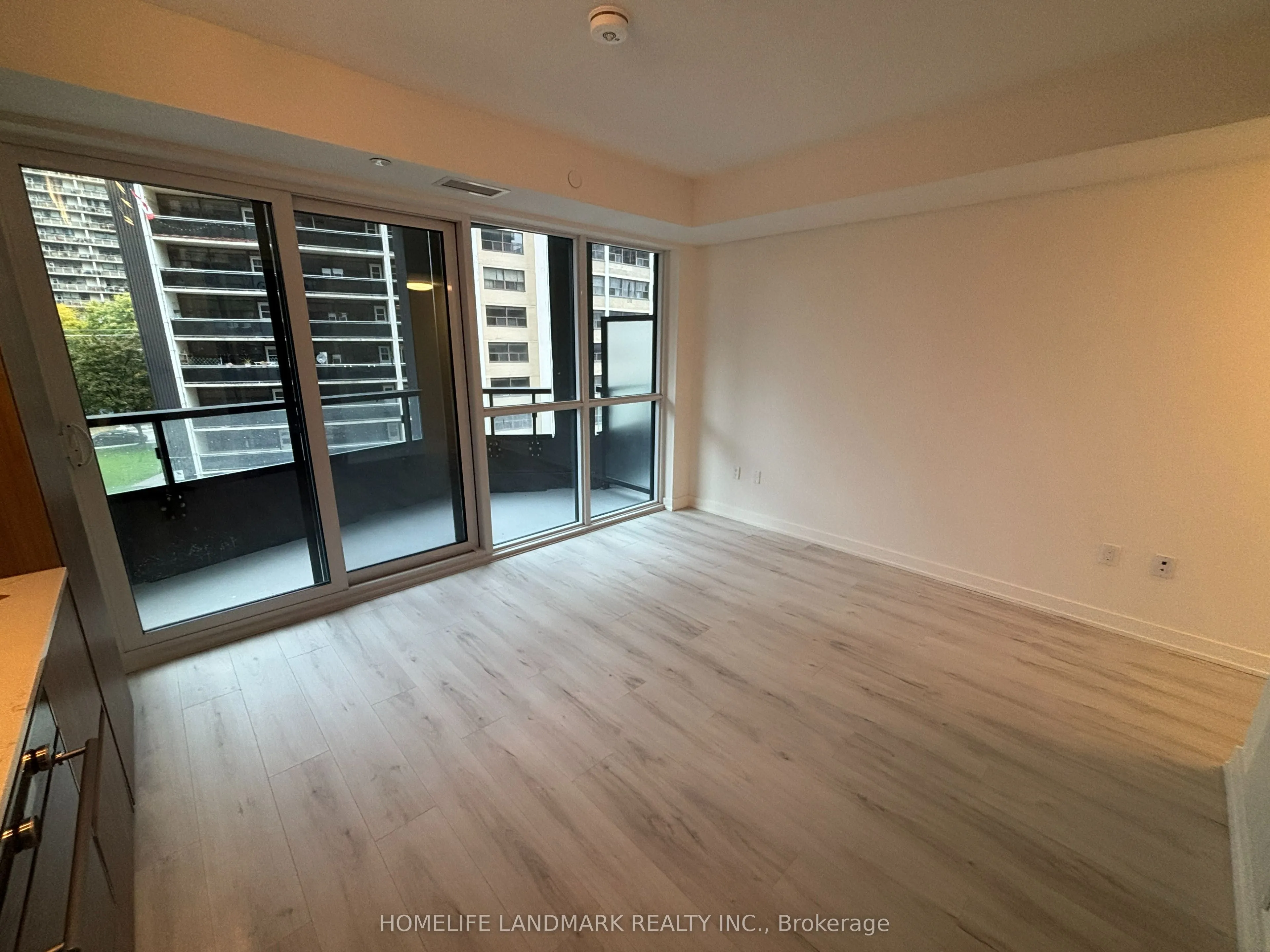 120 Broadway Avenue, #315