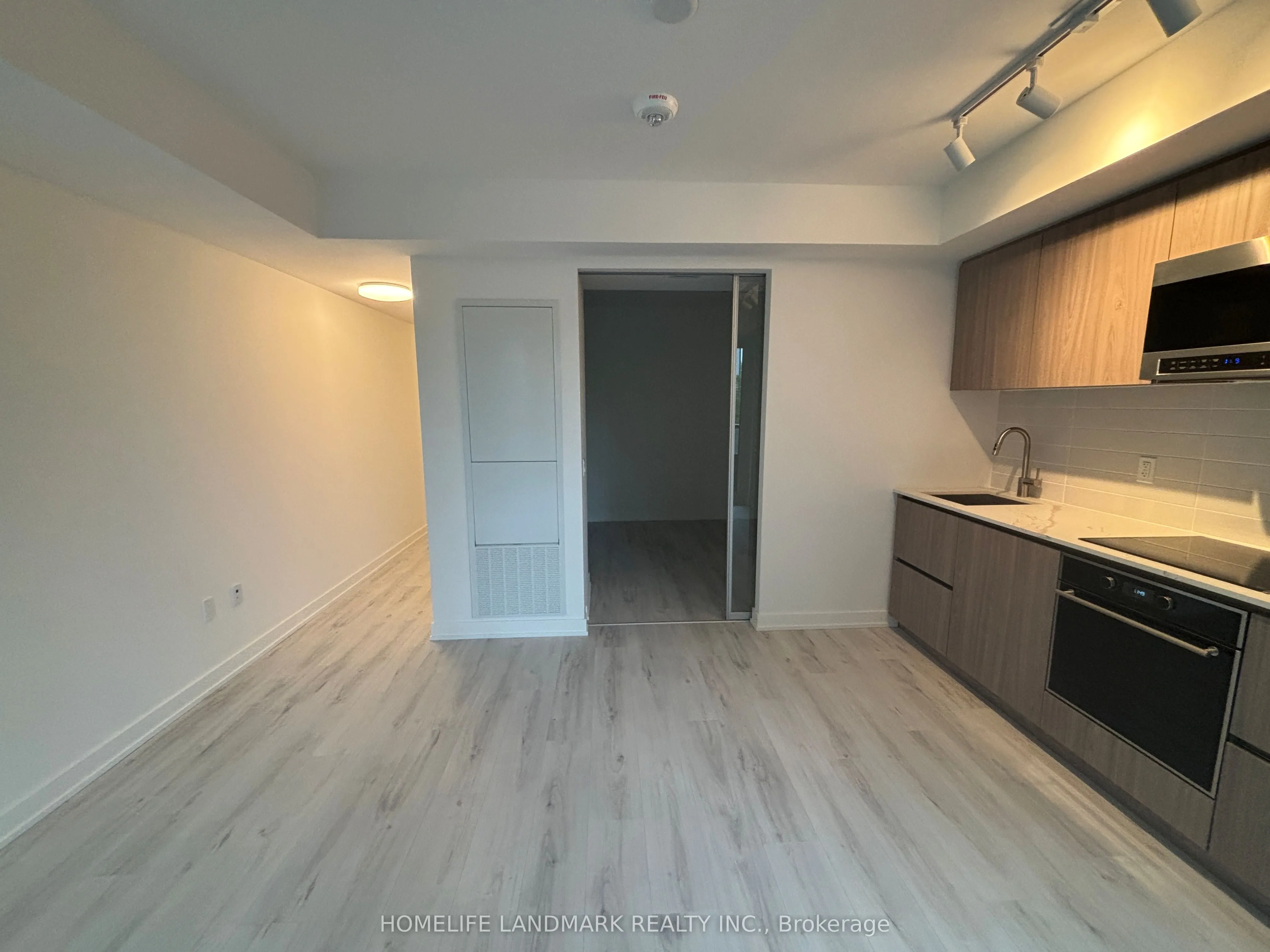 120 Broadway Avenue, #315