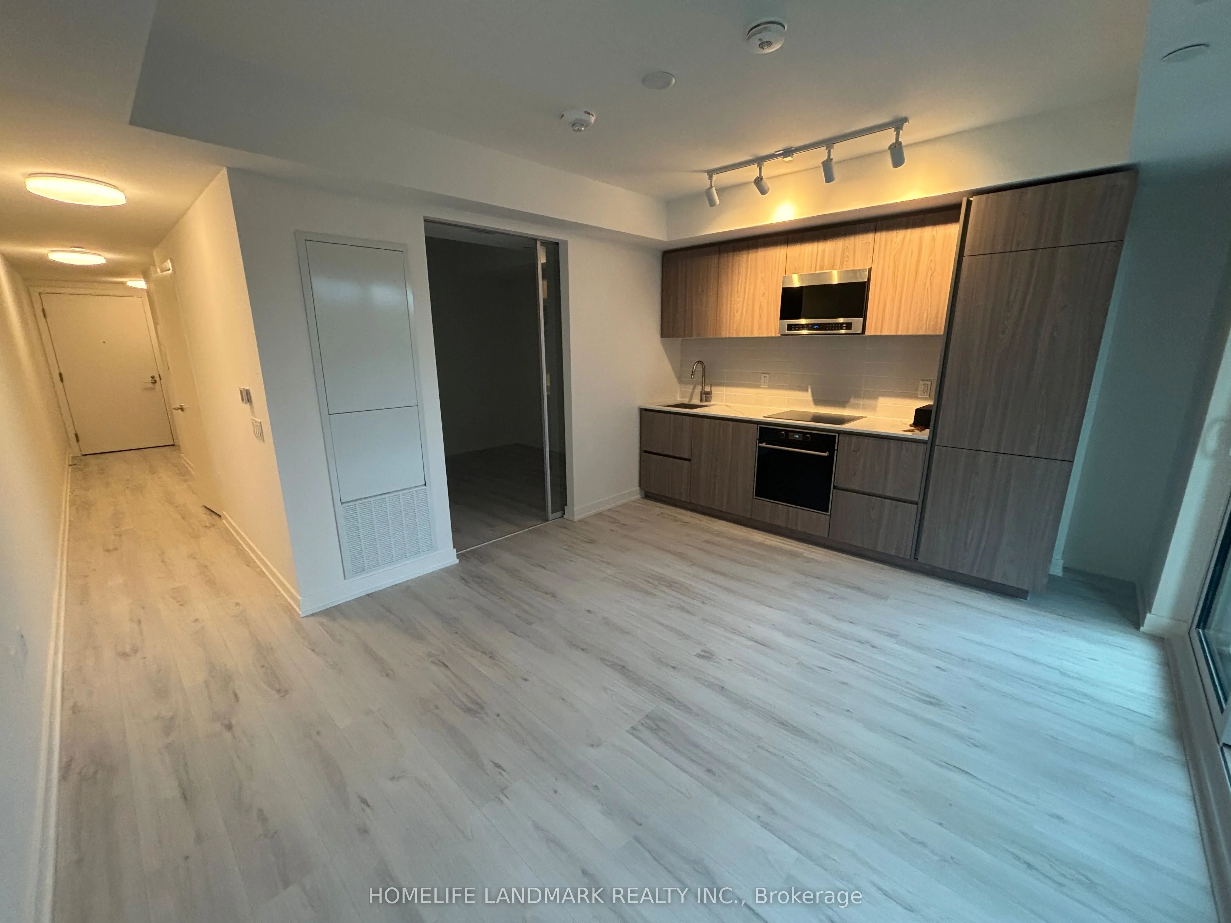 120 Broadway Avenue, #315