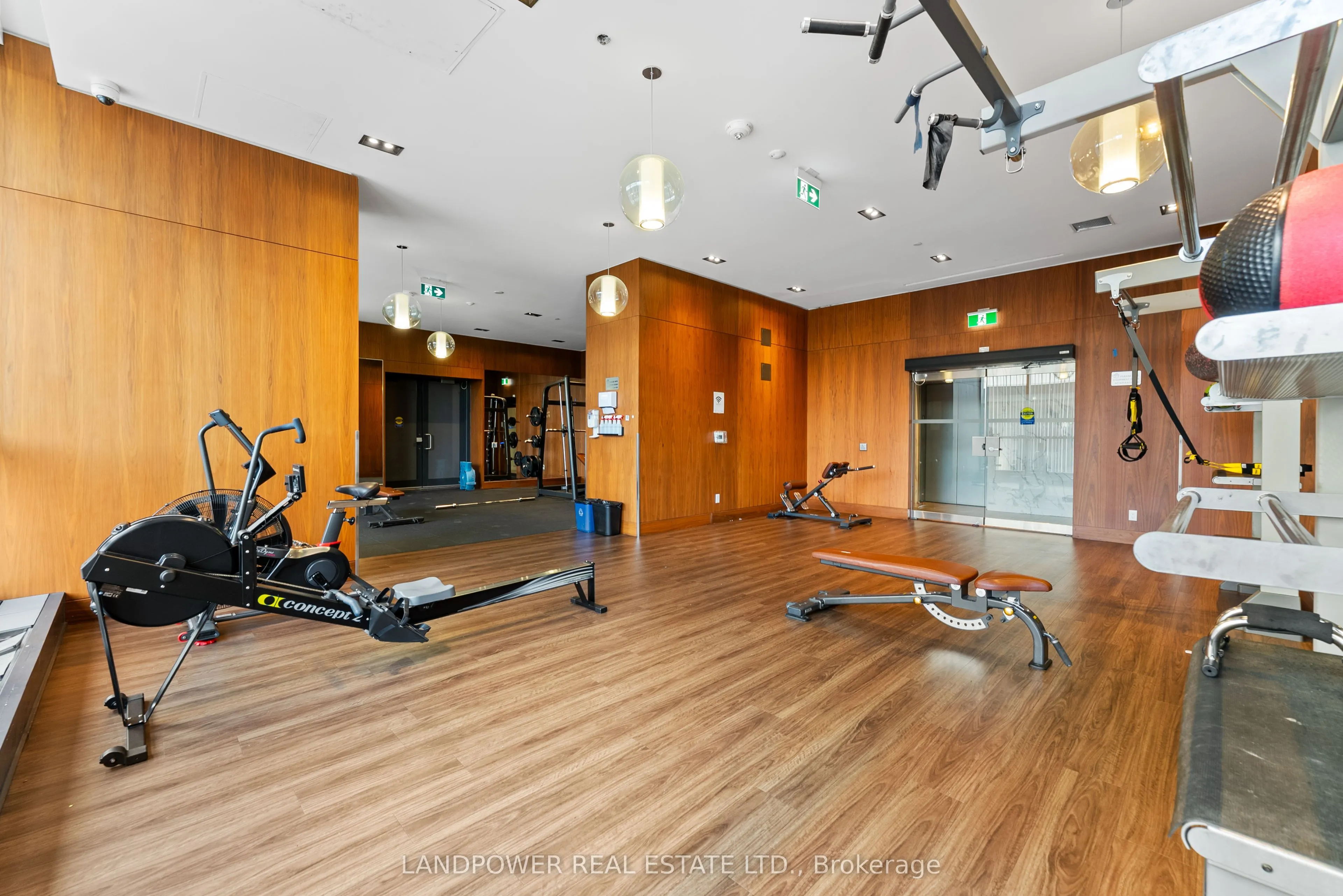 19 Bathurst Street, #3812