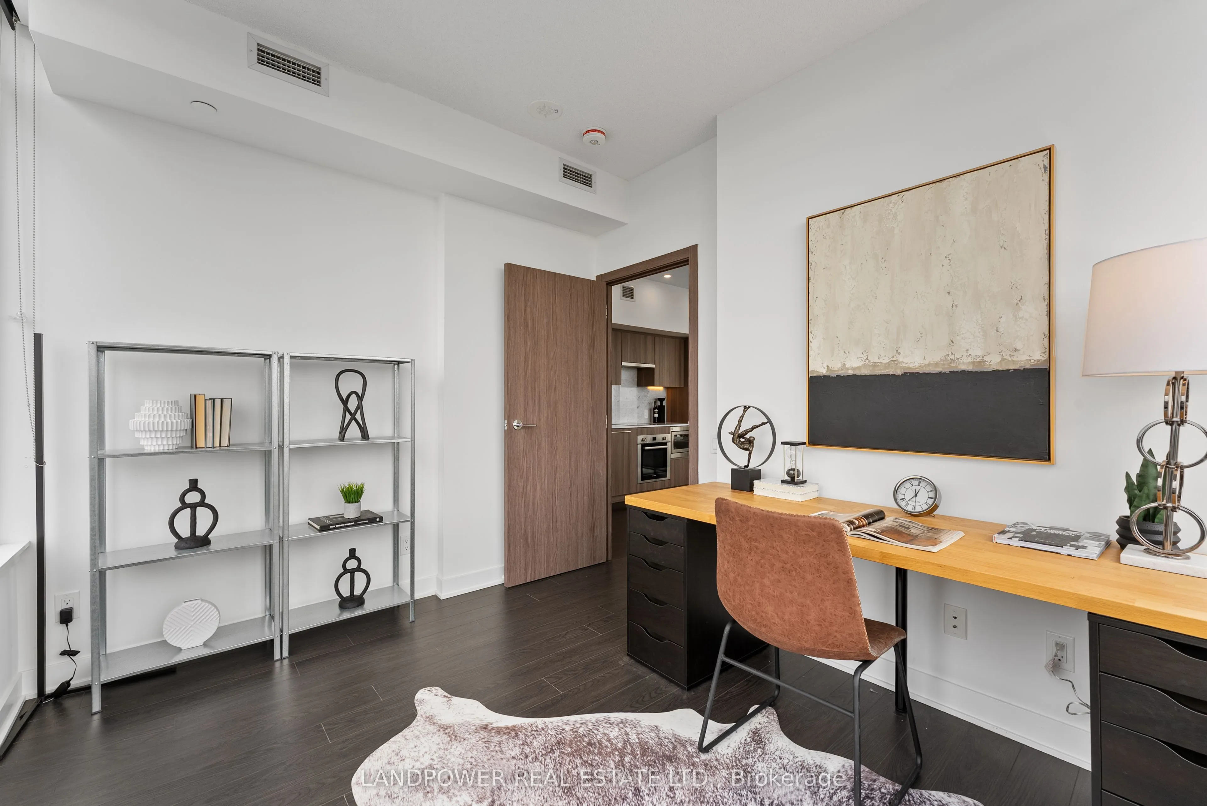 19 Bathurst Street, #3812