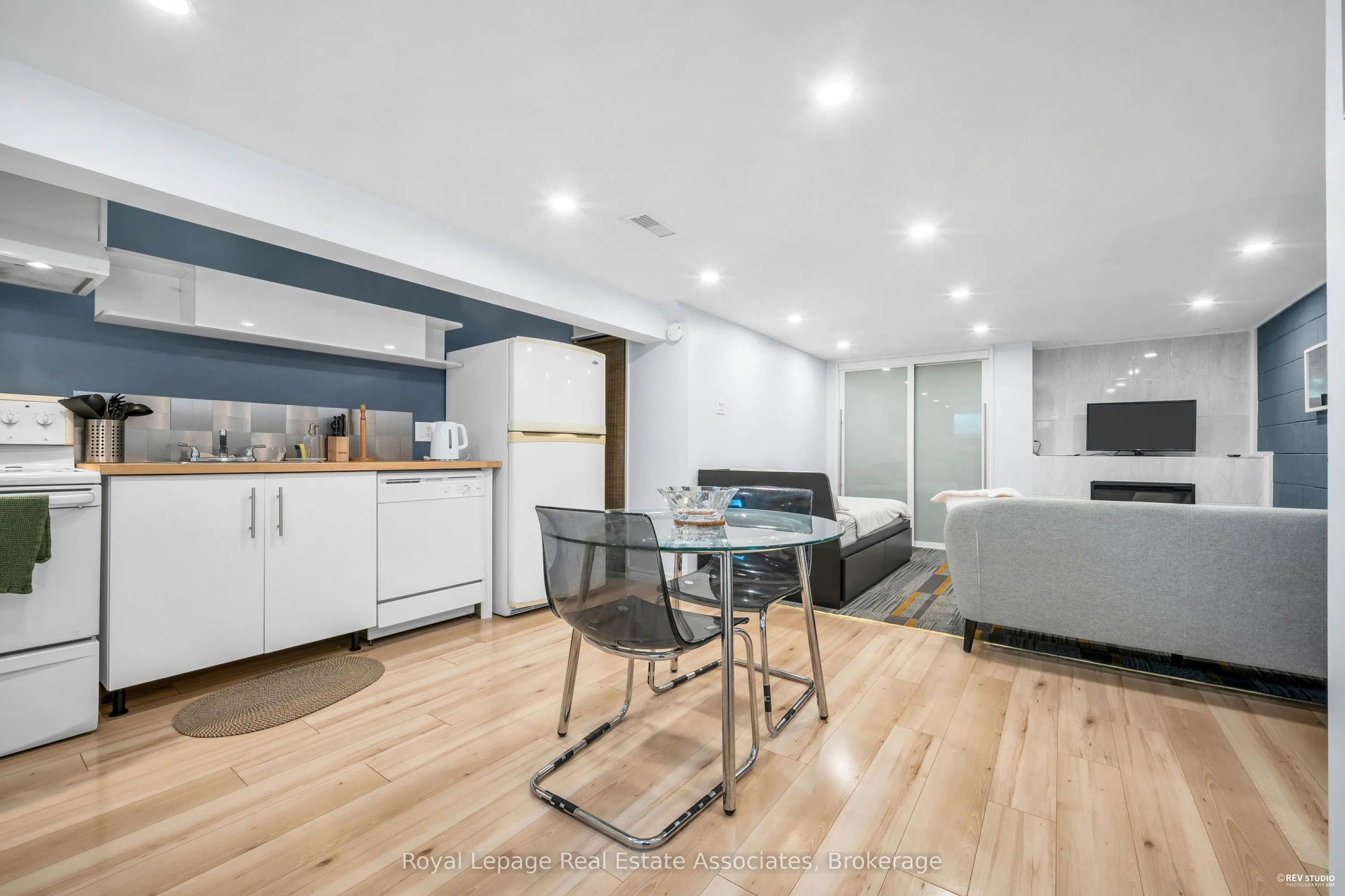 424 Drewry Avenue, ##1