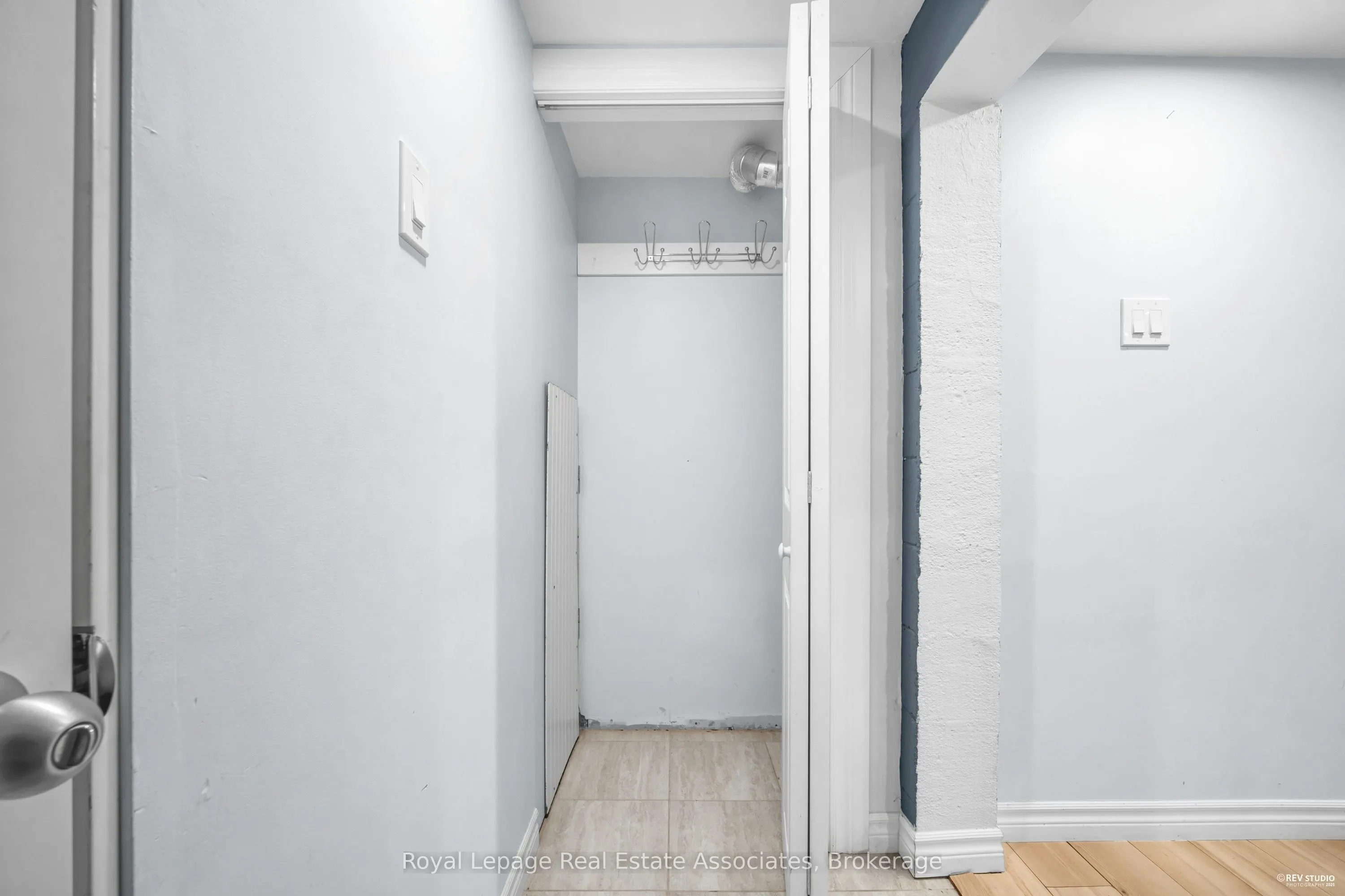 424 Drewry Avenue, ##1