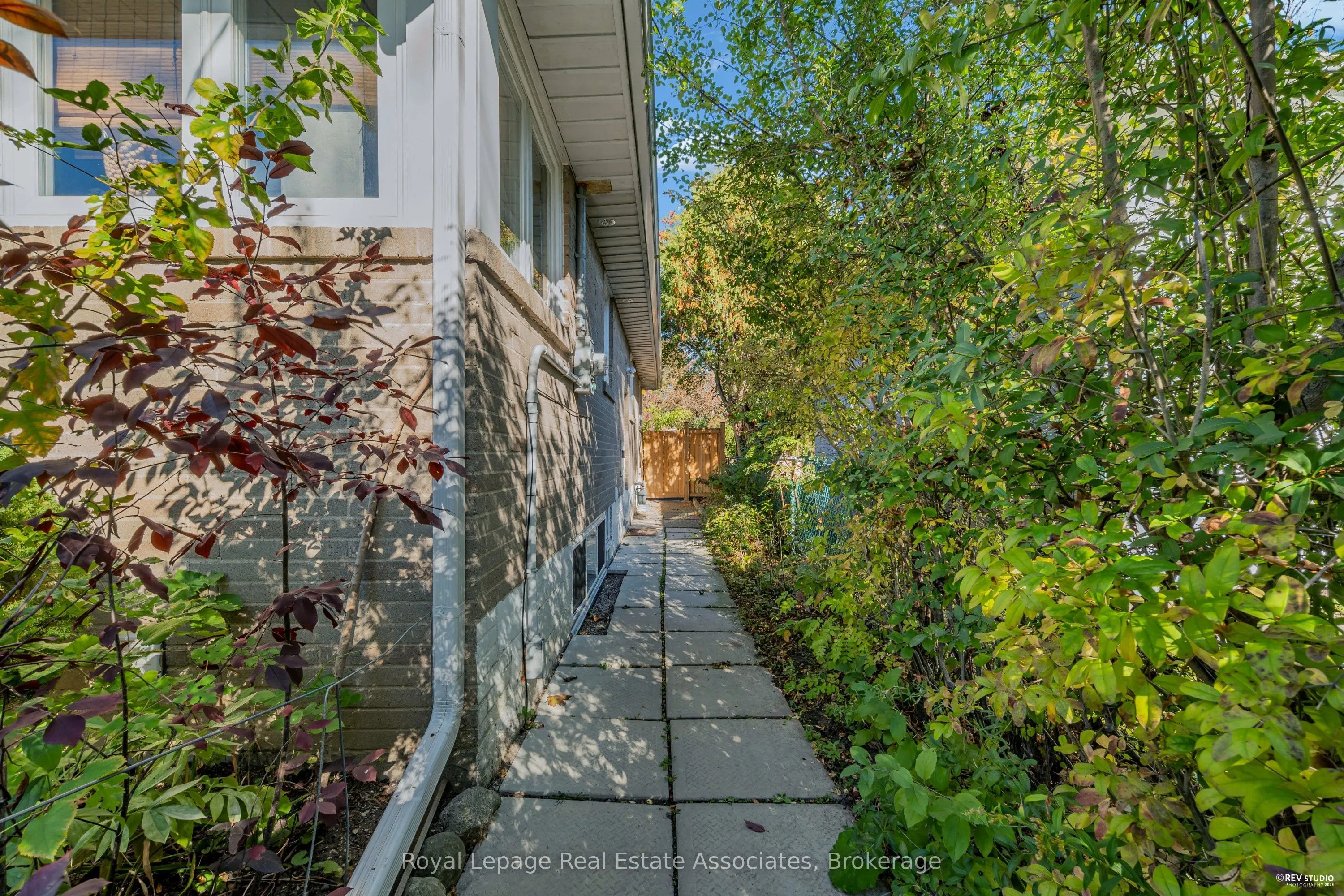 424 Drewry Avenue, ##1