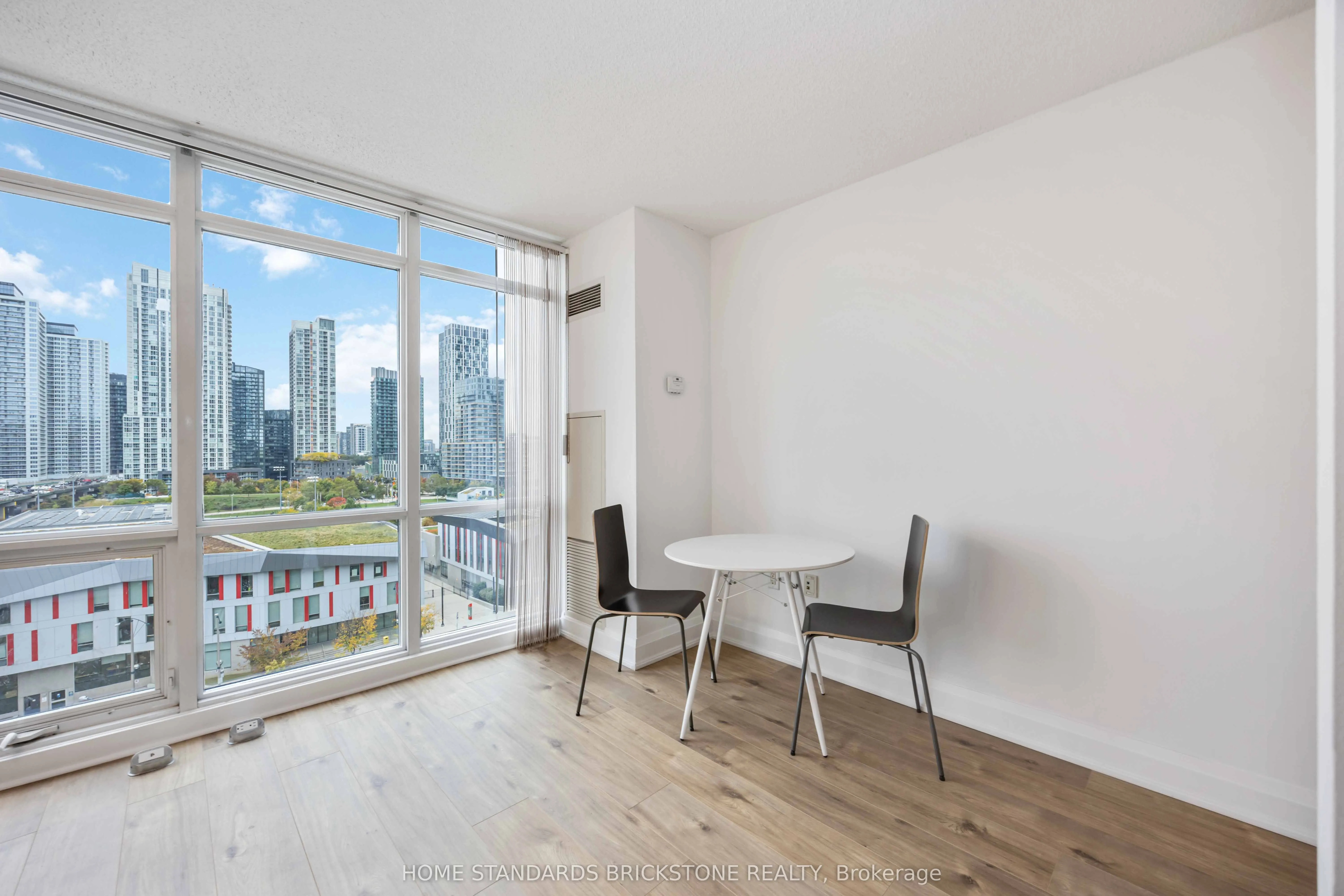 11 Brunel Court, #1116
