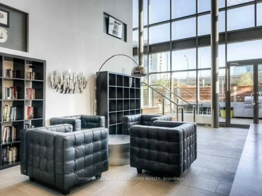 11 Brunel Court, #1116