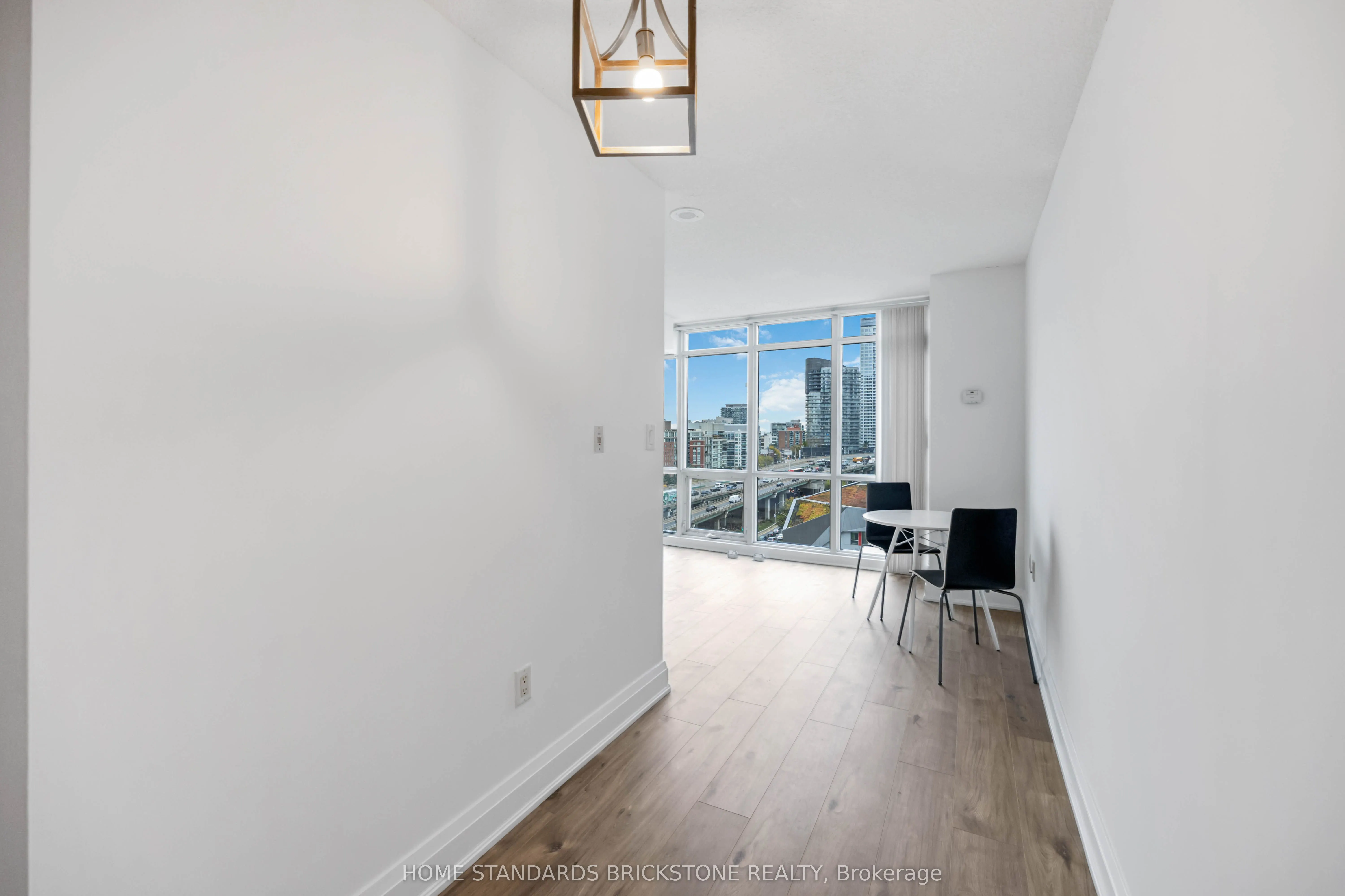 11 Brunel Court, #1116