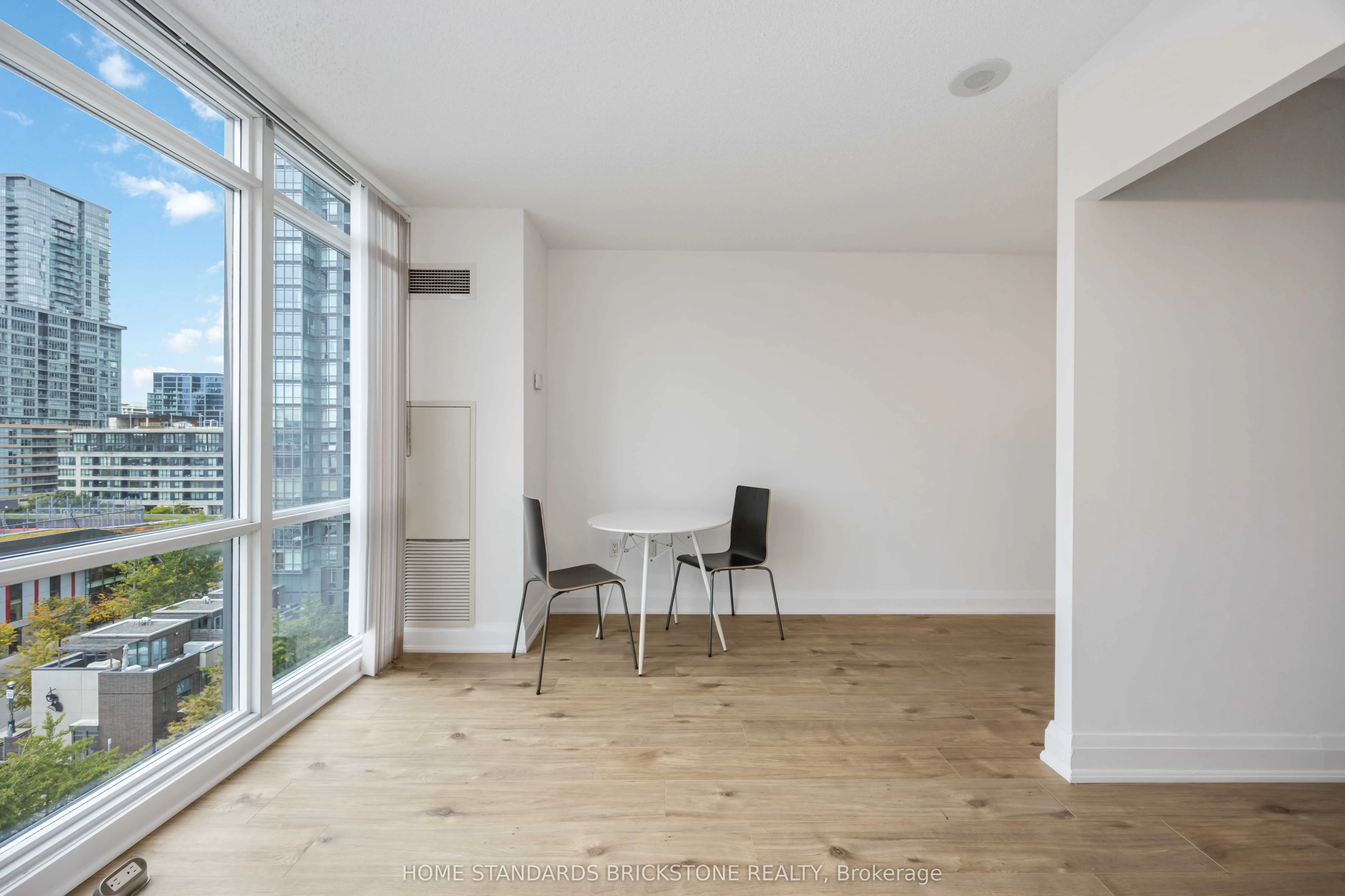 11 Brunel Court, #1116