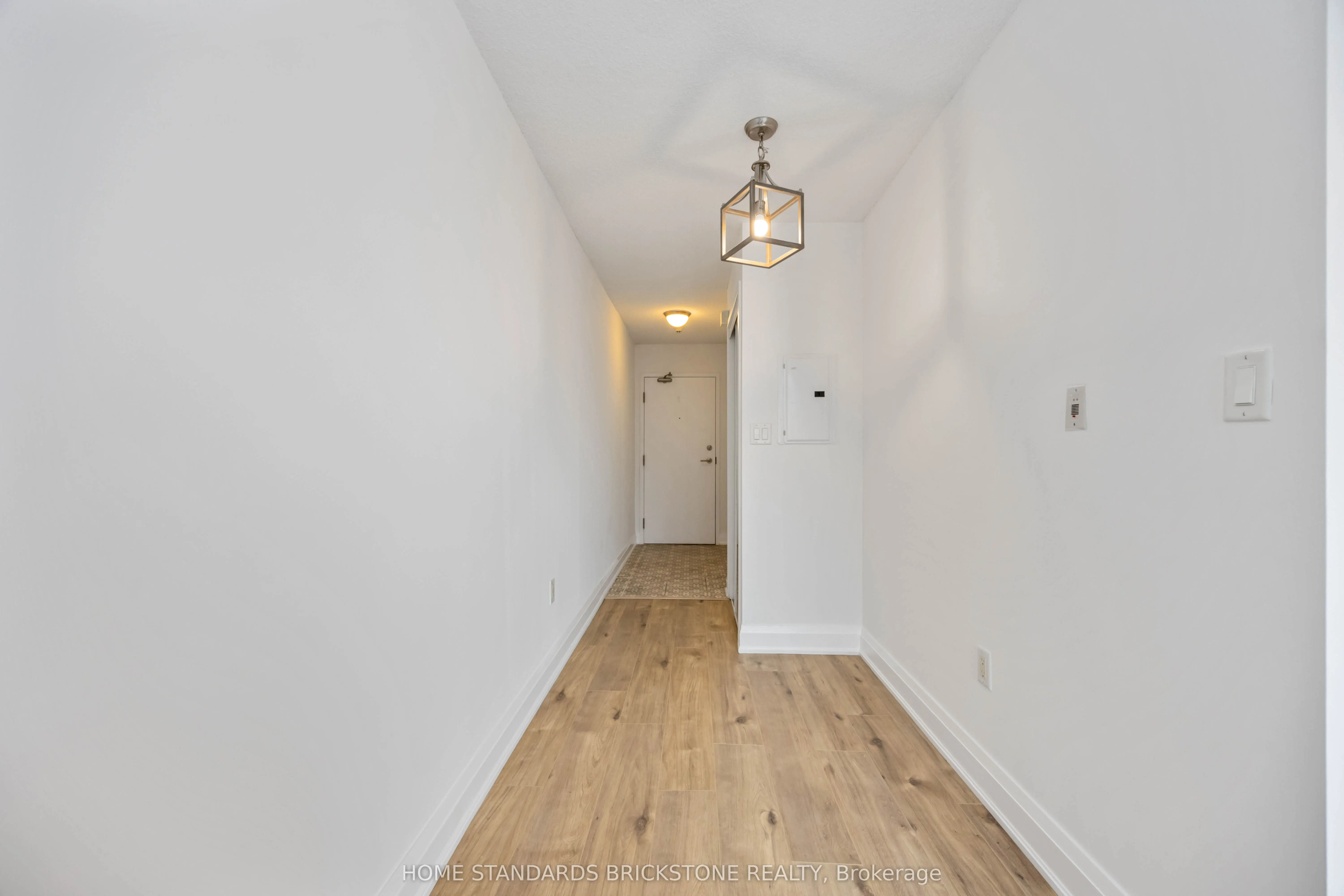 11 Brunel Court, #1116