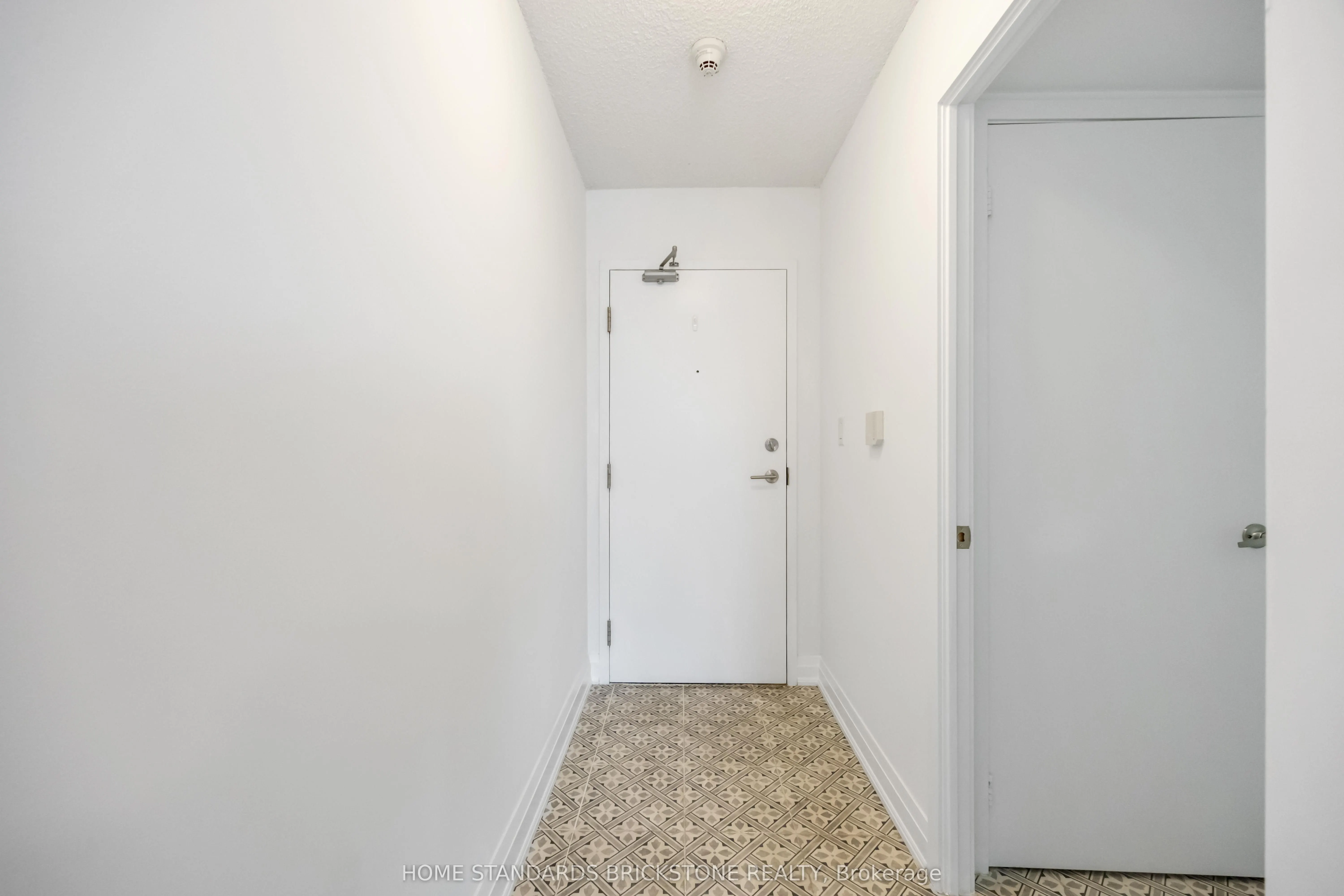 11 Brunel Court, #1116