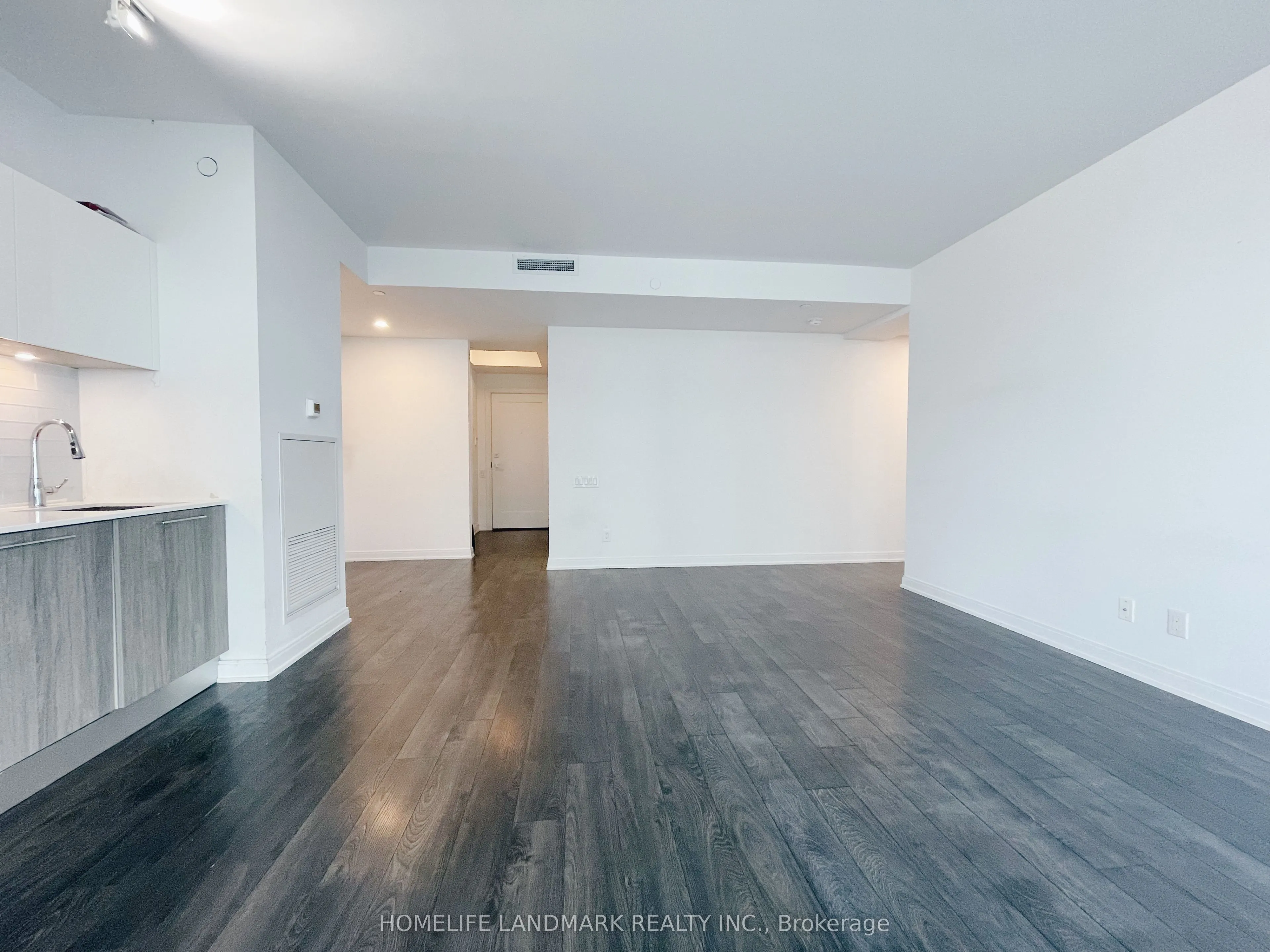 50 Charles Street E, #4107