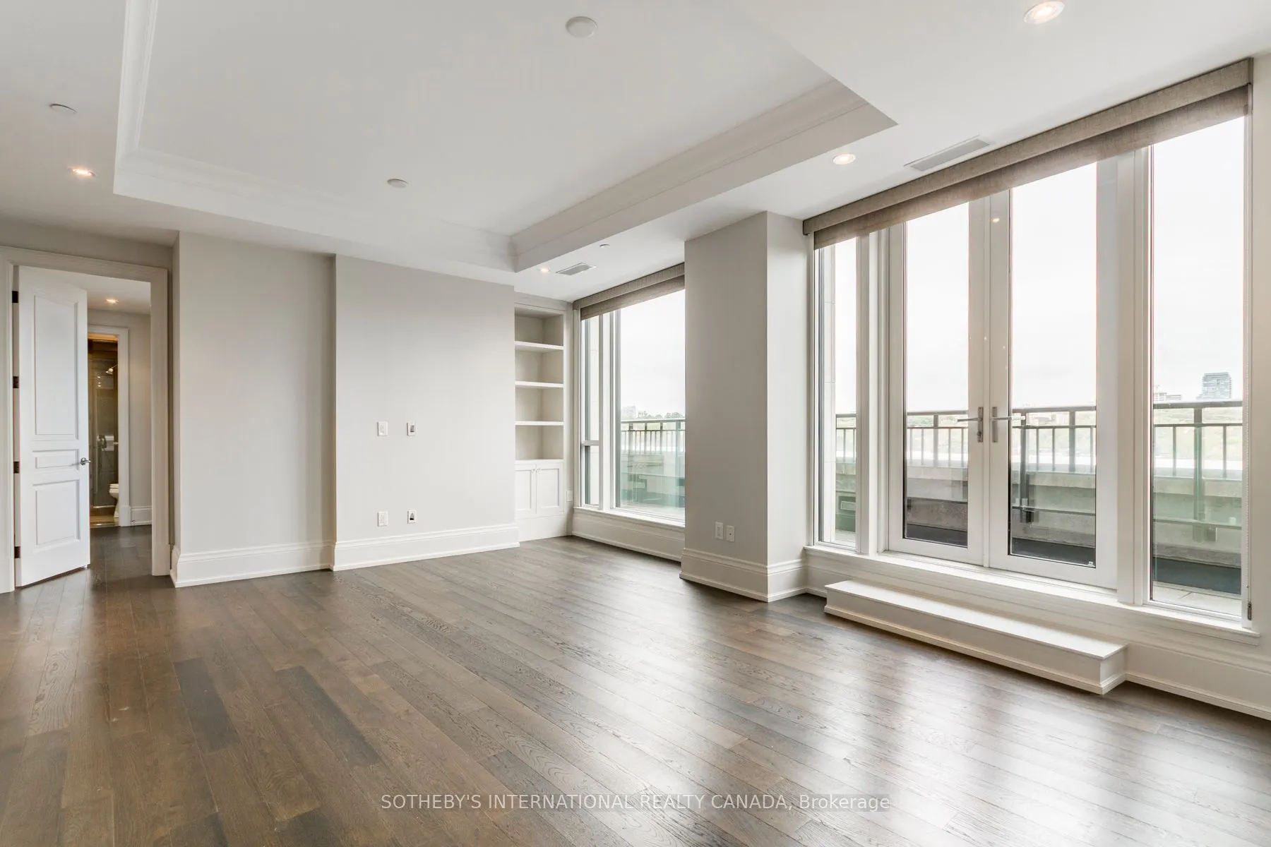 133 Hazelton Avenue, #601