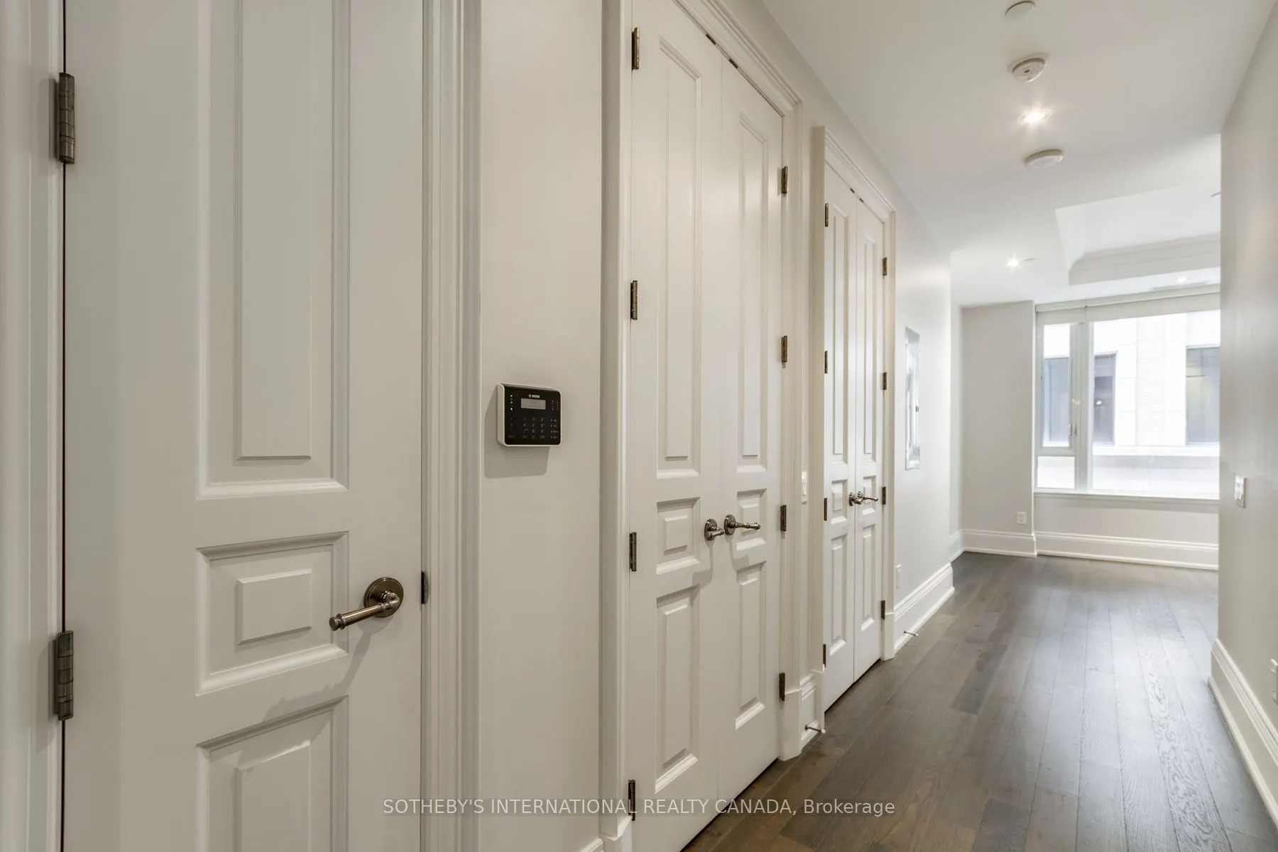 133 Hazelton Avenue, #601