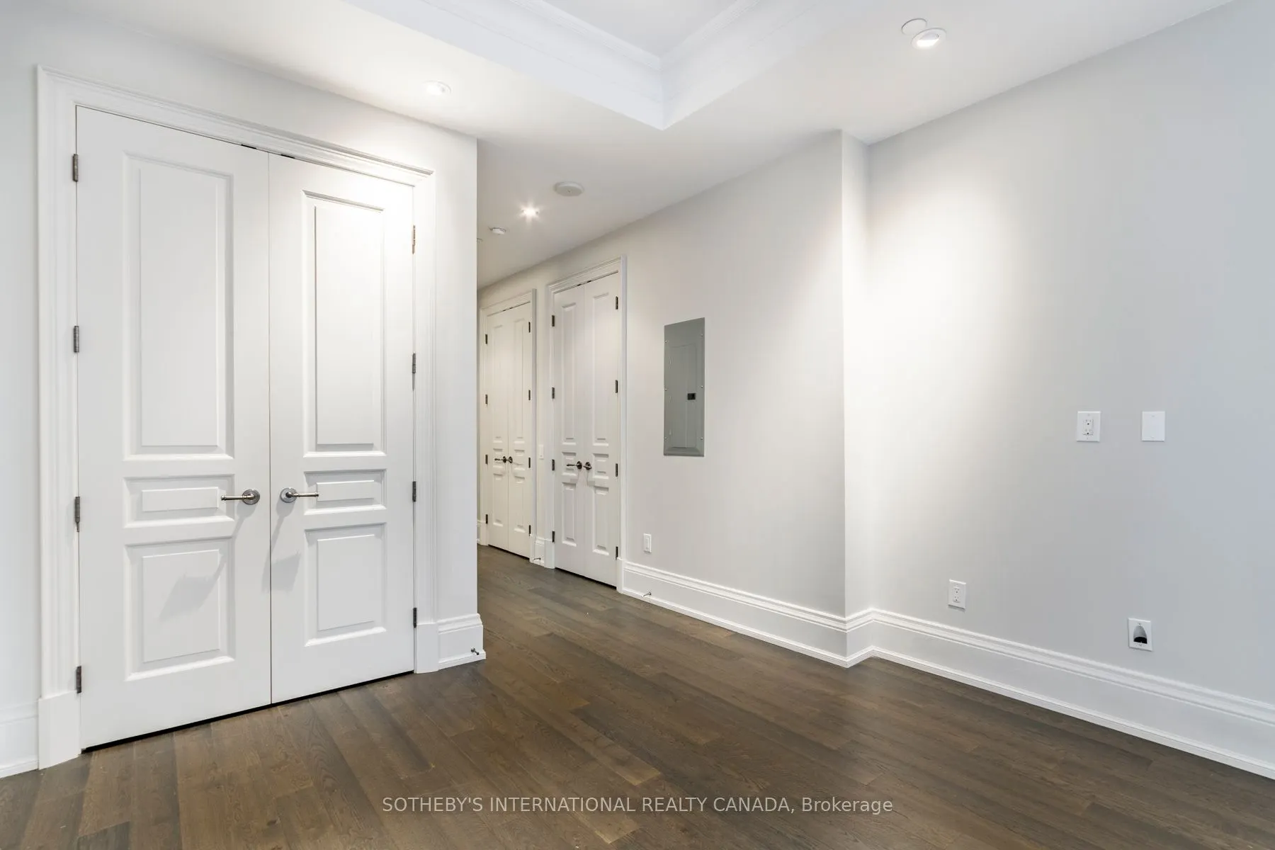133 Hazelton Avenue, #601