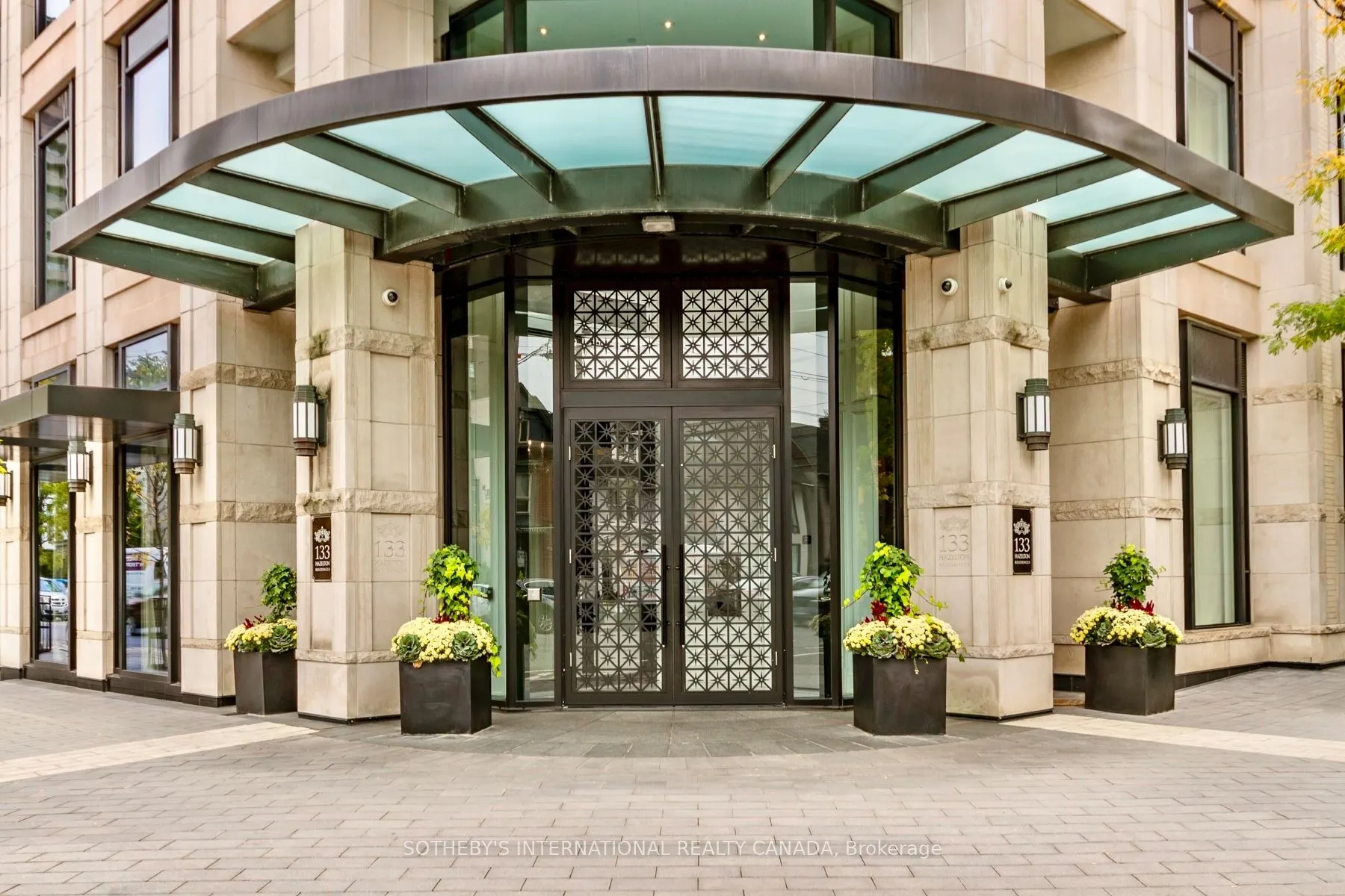 133 Hazelton Avenue, #601
