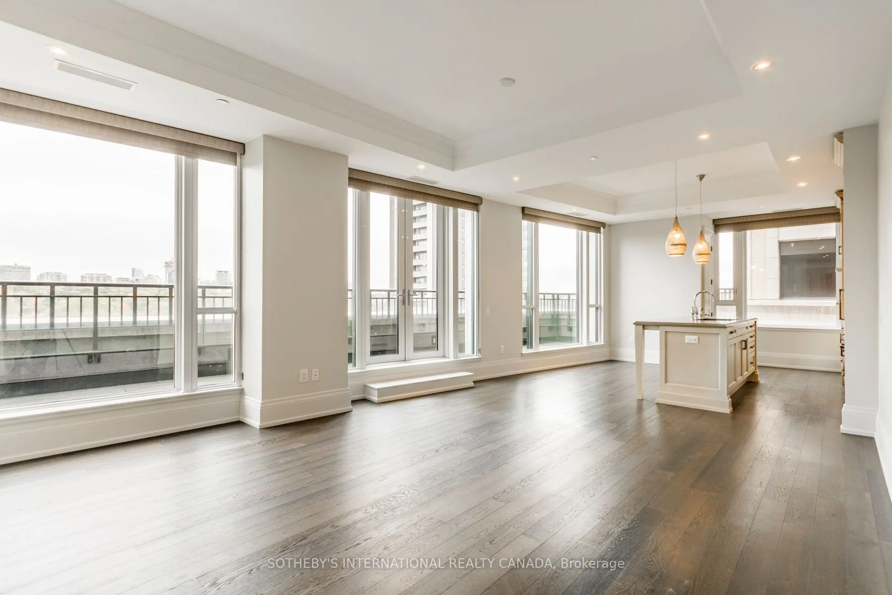 133 Hazelton Avenue, #601