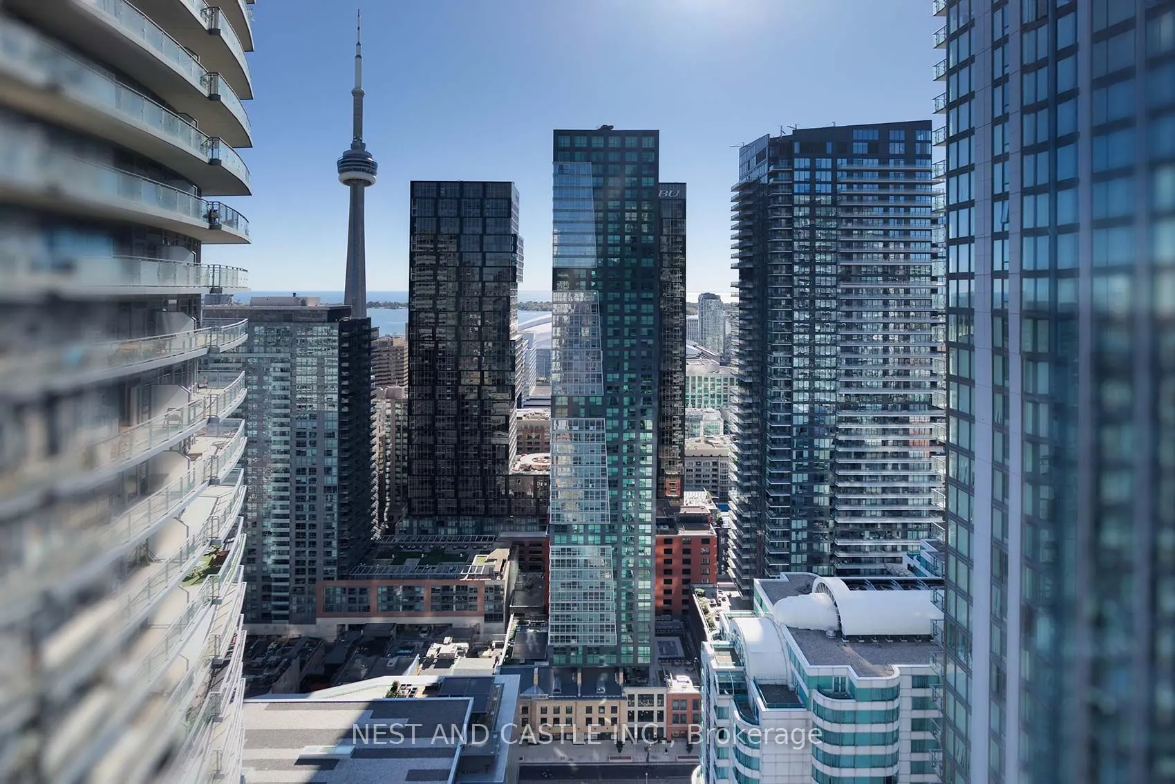 327 King Street W, #4104