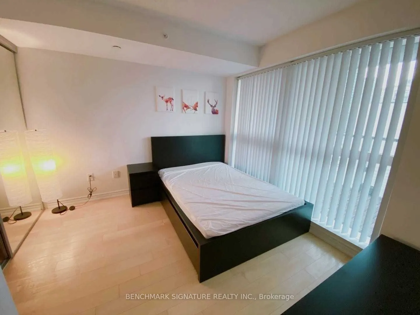 386 Yonge Street, #1416