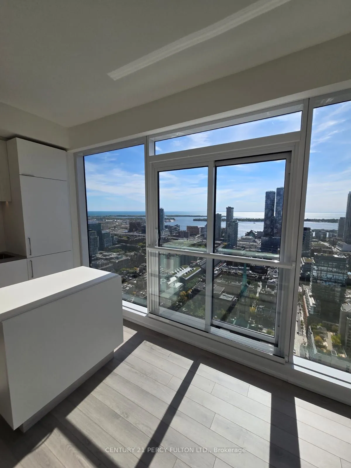 89 Church Street, #5008