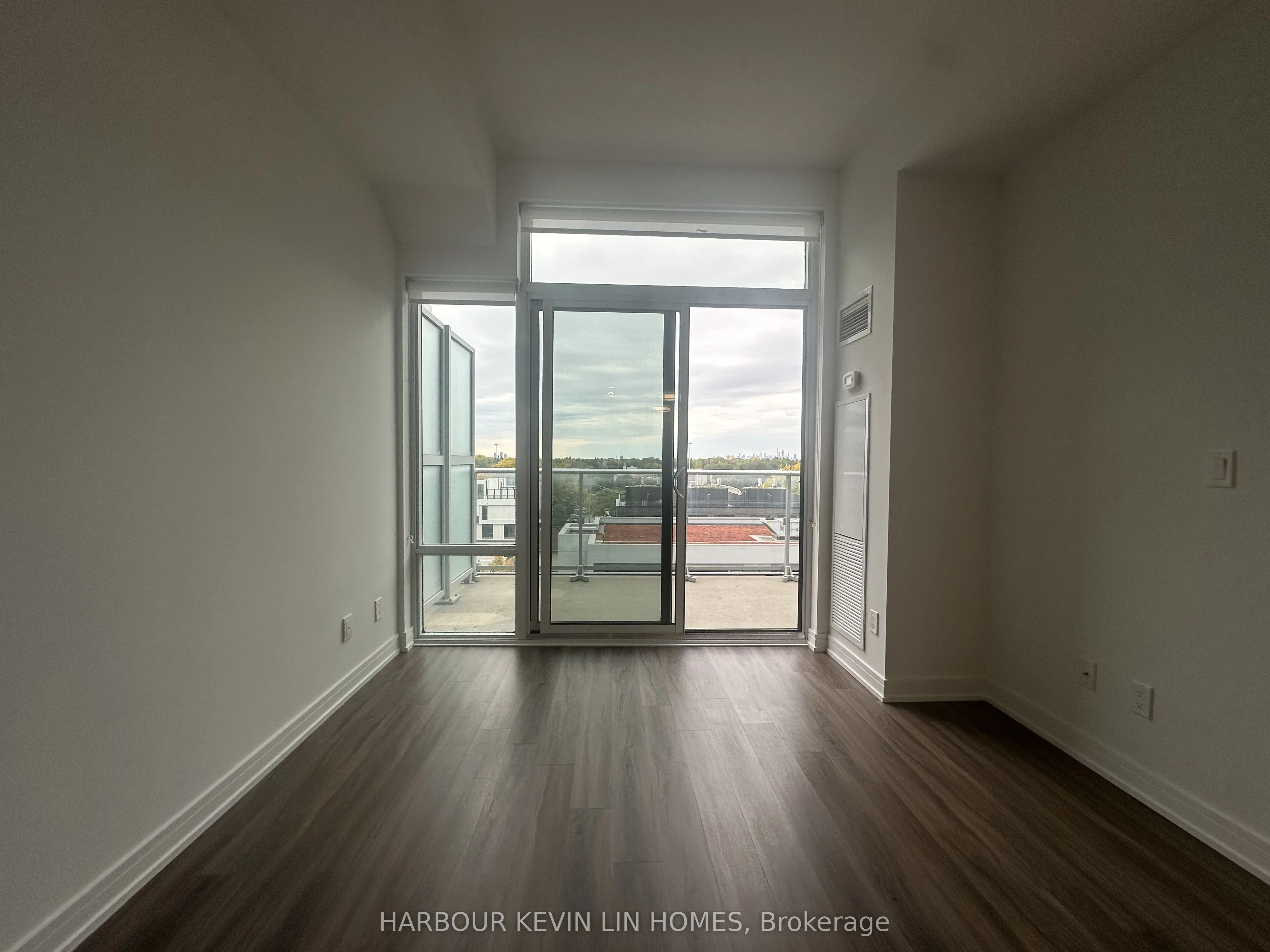 621 Sheppard Avenue E, #730