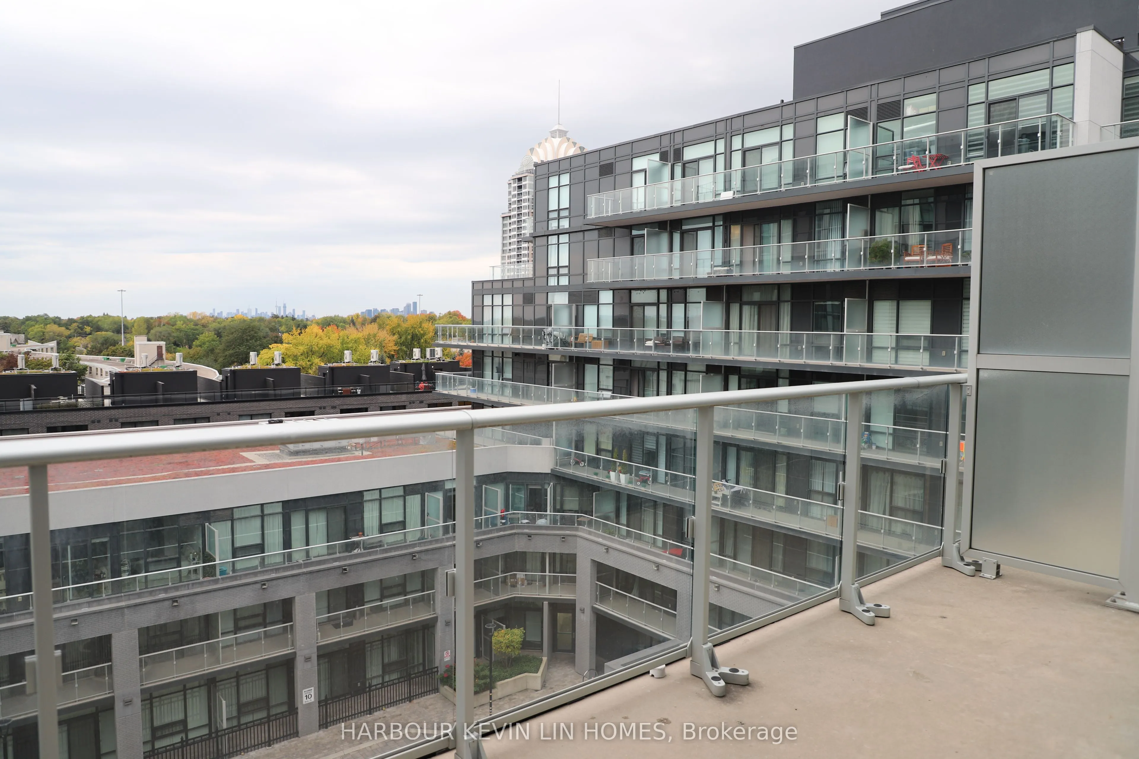 621 Sheppard Avenue E, #730