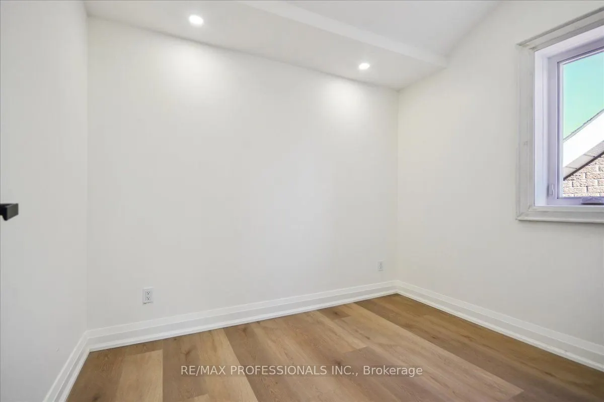 134 Argyle Street, #3rd Floor