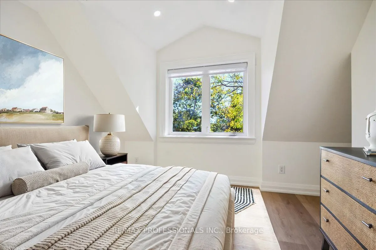 134 Argyle Street, #3rd Floor