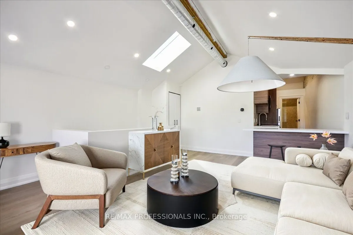 134 Argyle Street, #3rd Floor