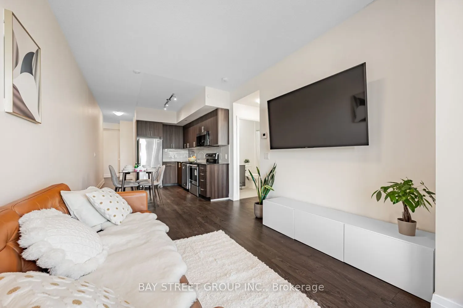 591 Sheppard Avenue E, #317