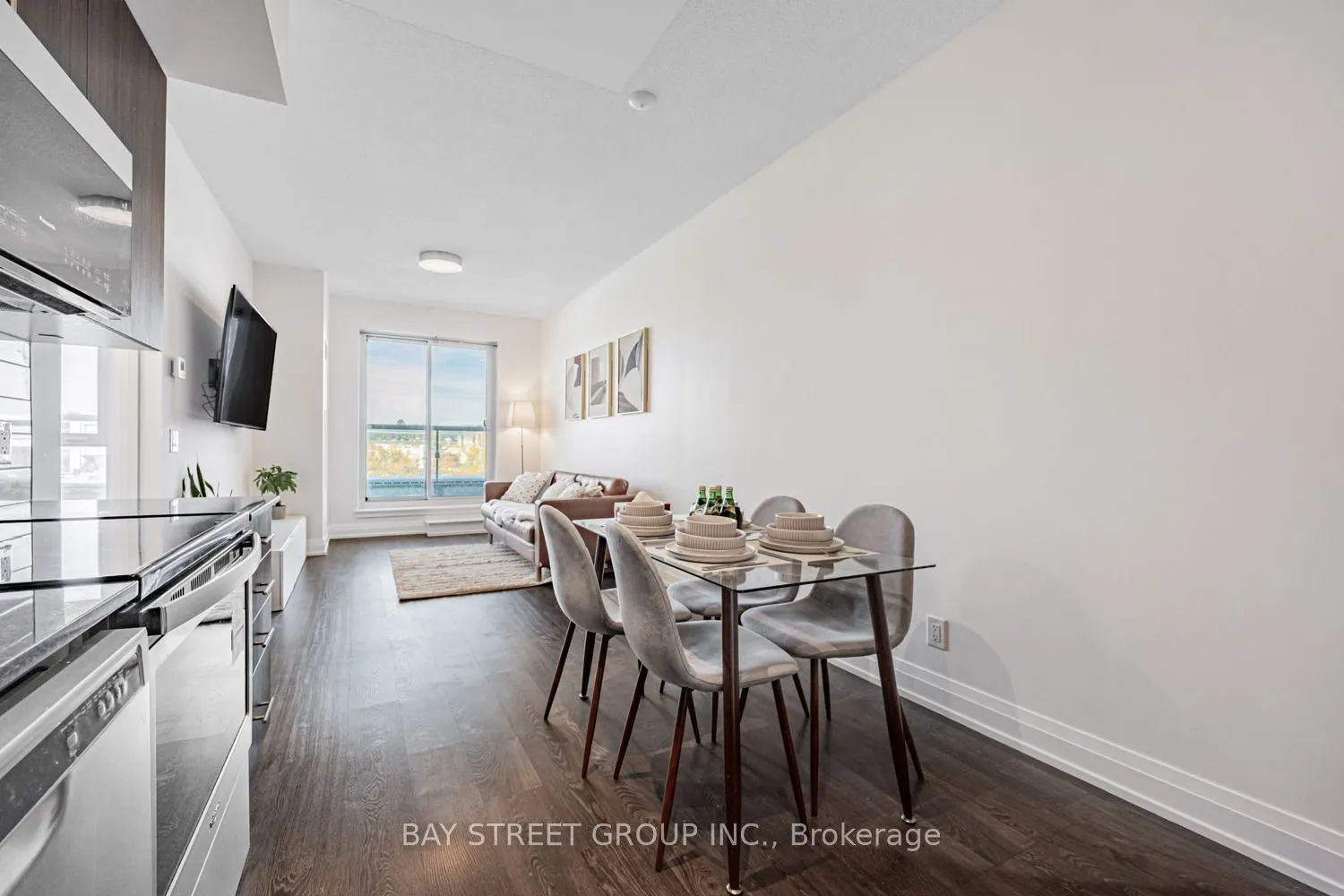 591 Sheppard Avenue E, #317