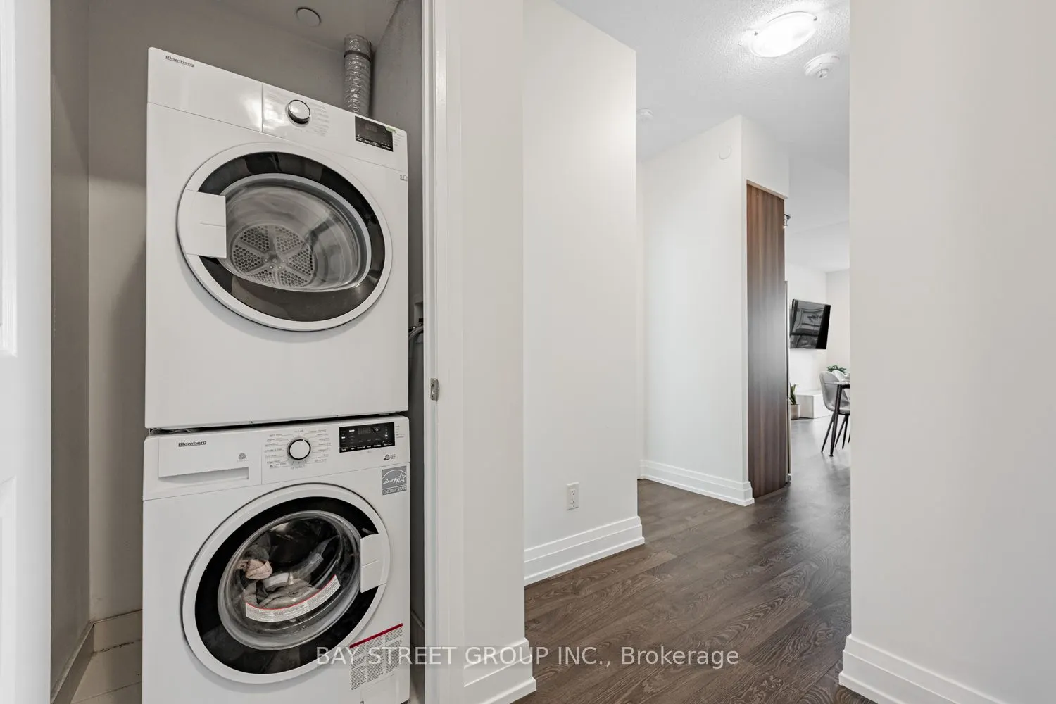 591 Sheppard Avenue E, #317