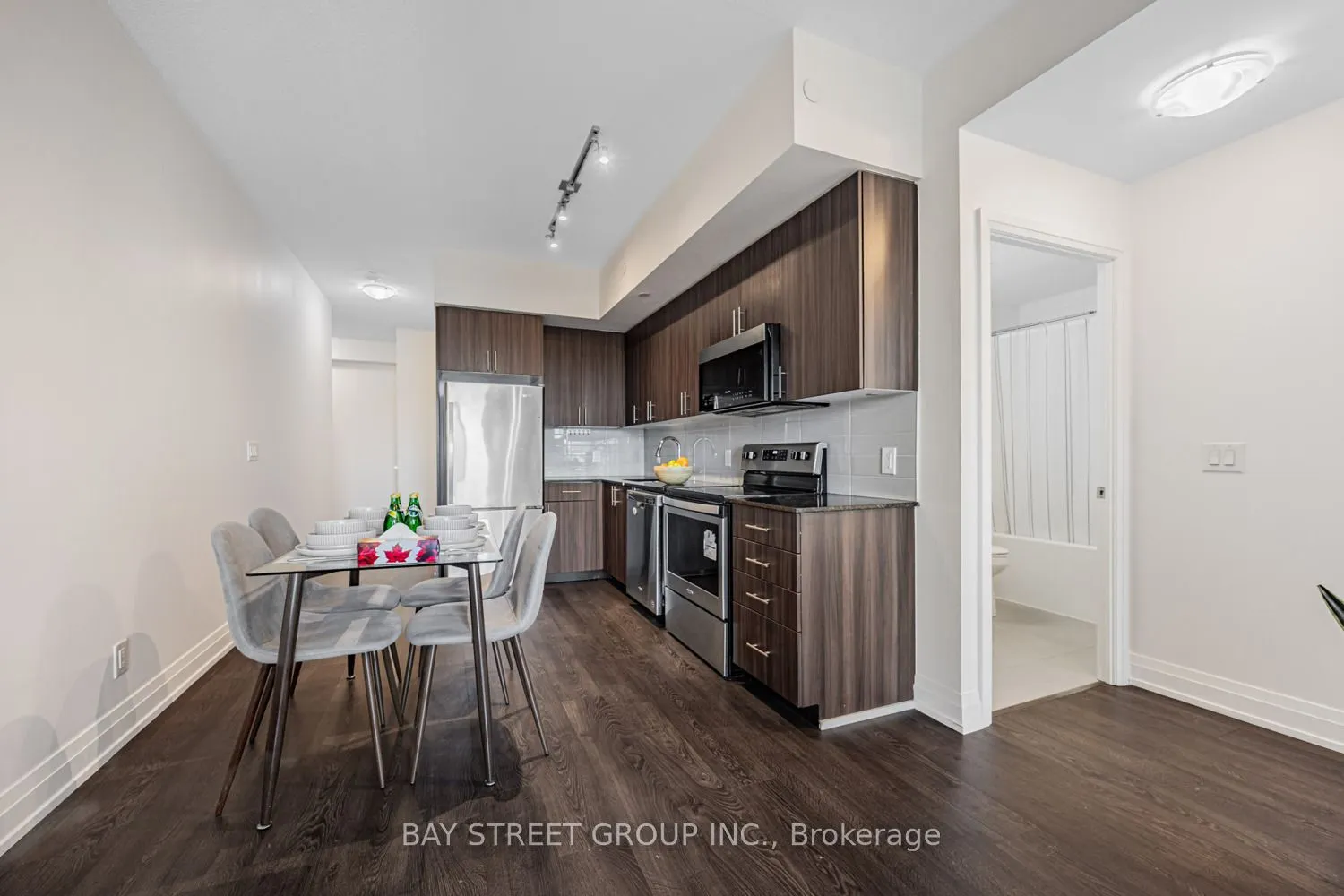 591 Sheppard Avenue E, #317
