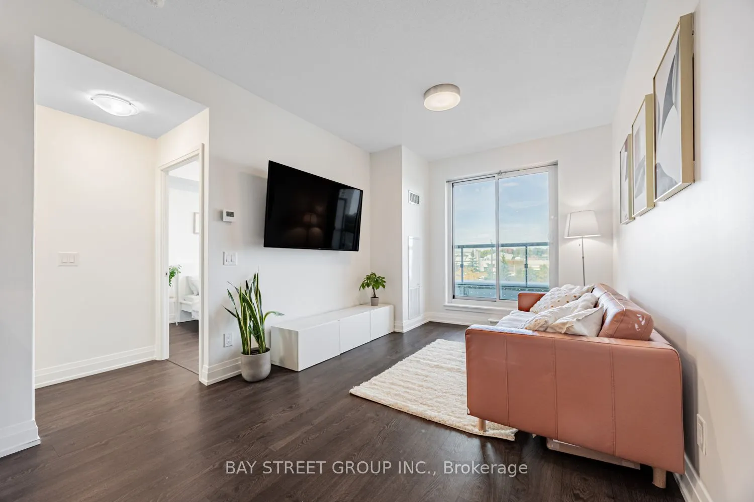 591 Sheppard Avenue E, #317