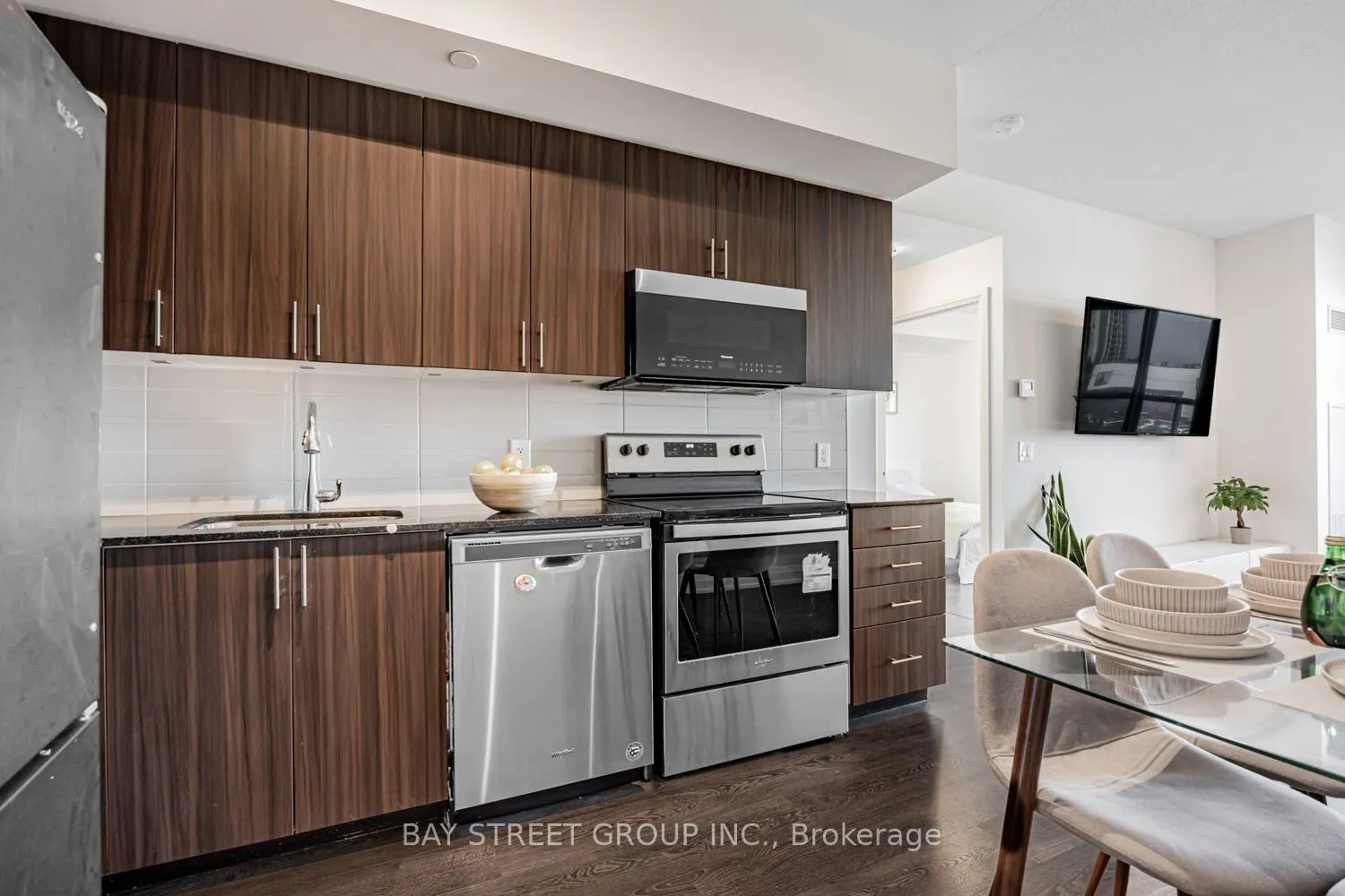 591 Sheppard Avenue E, #317