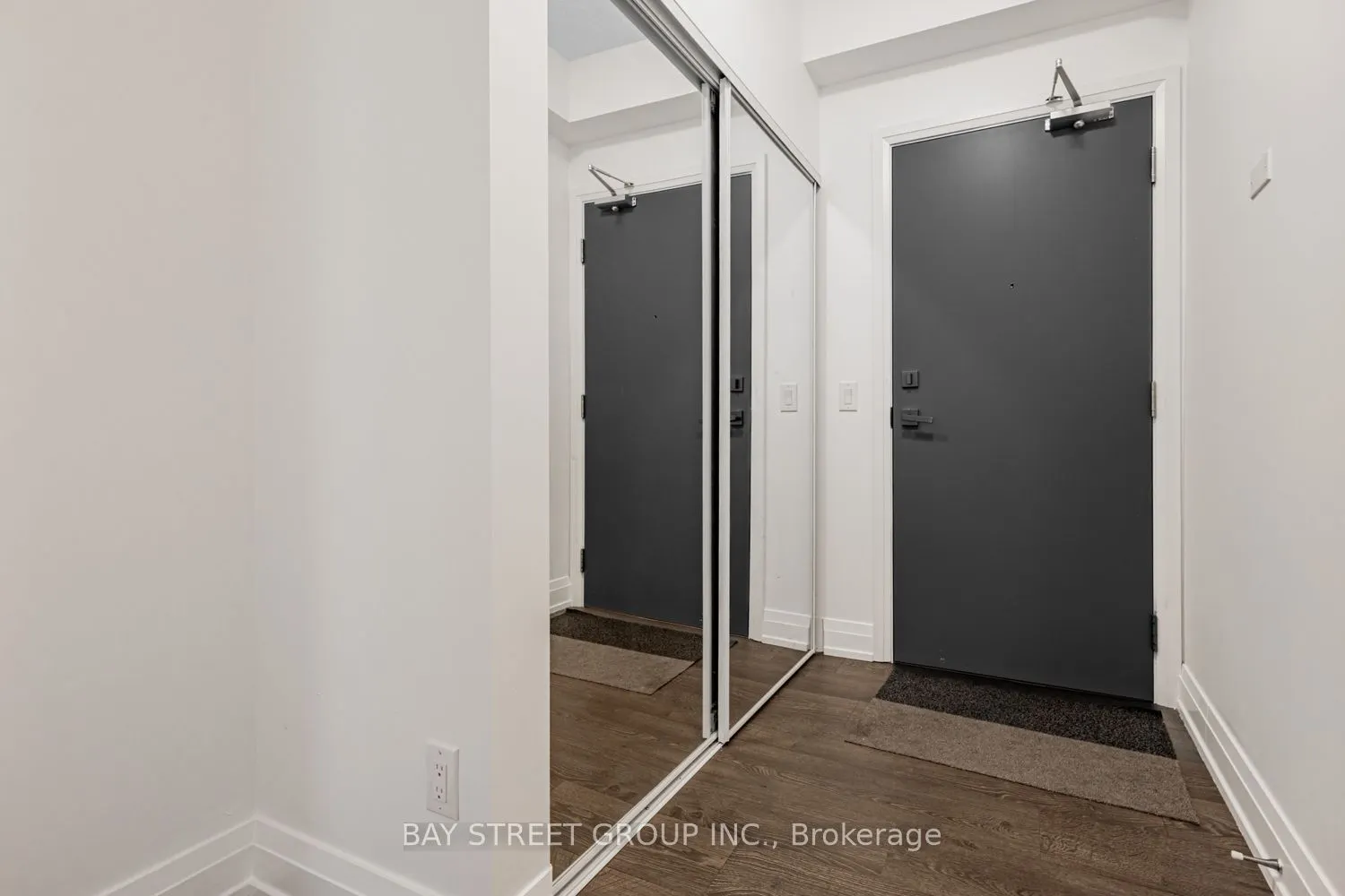 591 Sheppard Avenue E, #317