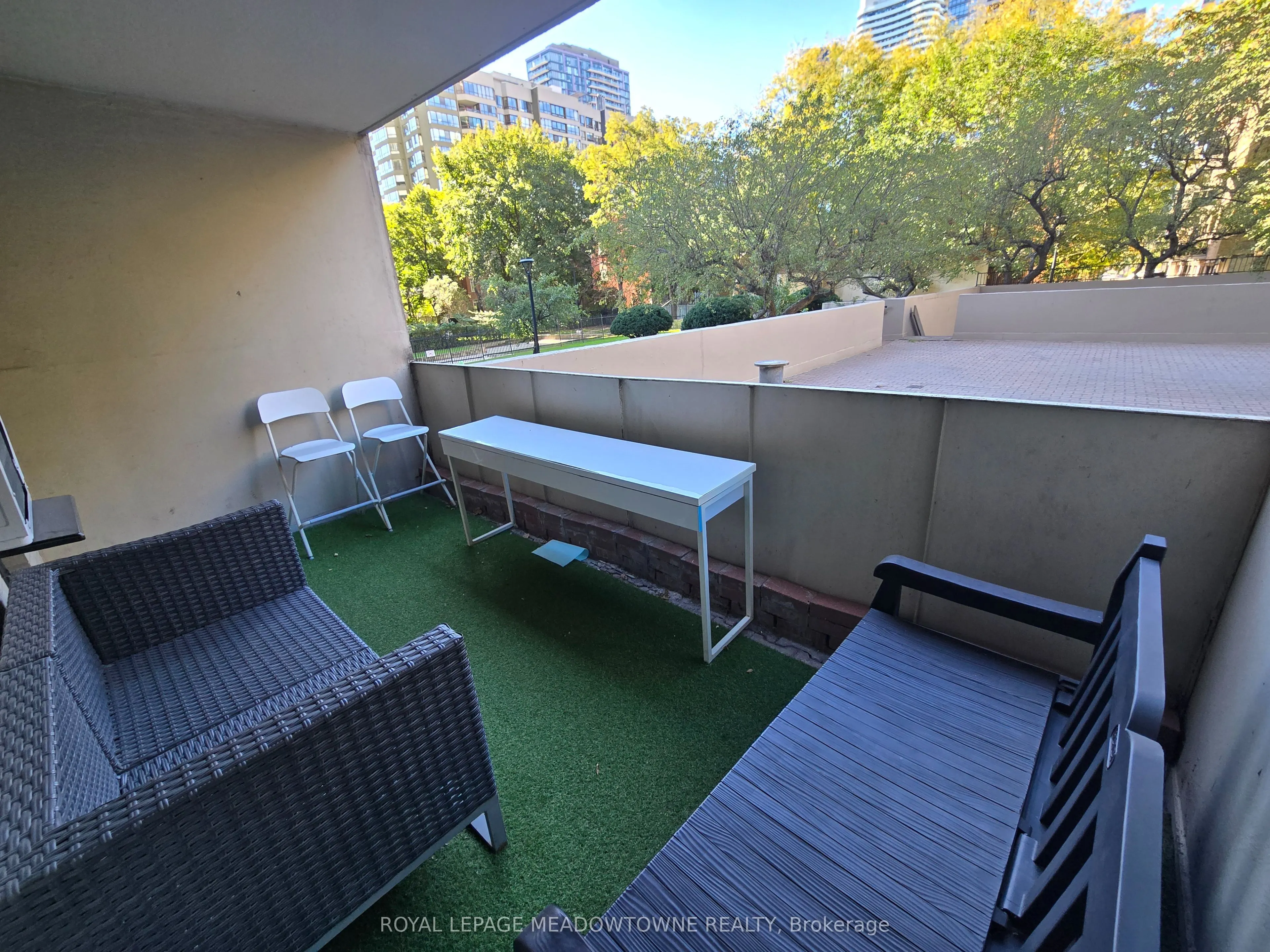 40 Homewood Avenue, #103