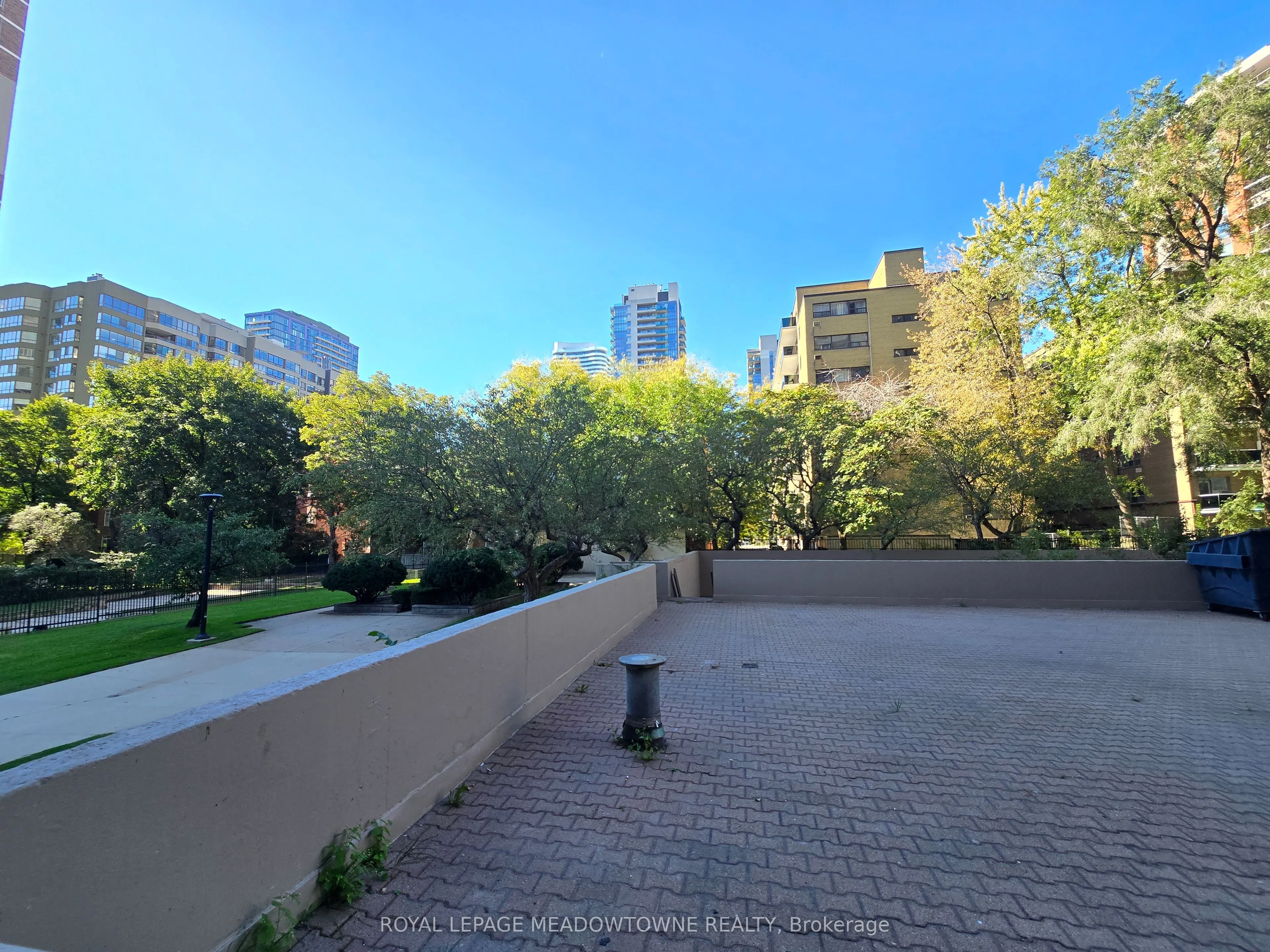 40 Homewood Avenue, #103