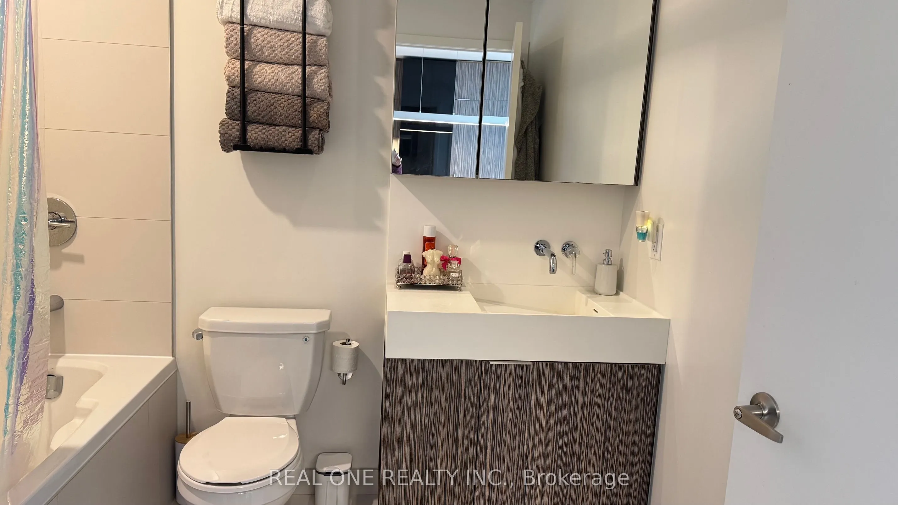 20 Richardson Street, #2501