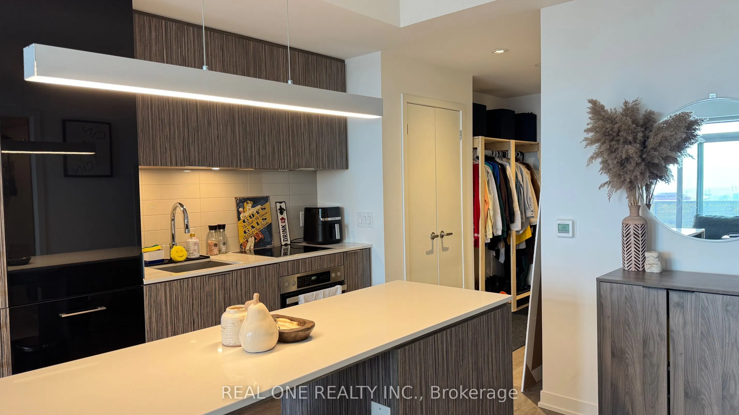 20 Richardson Street, #2501