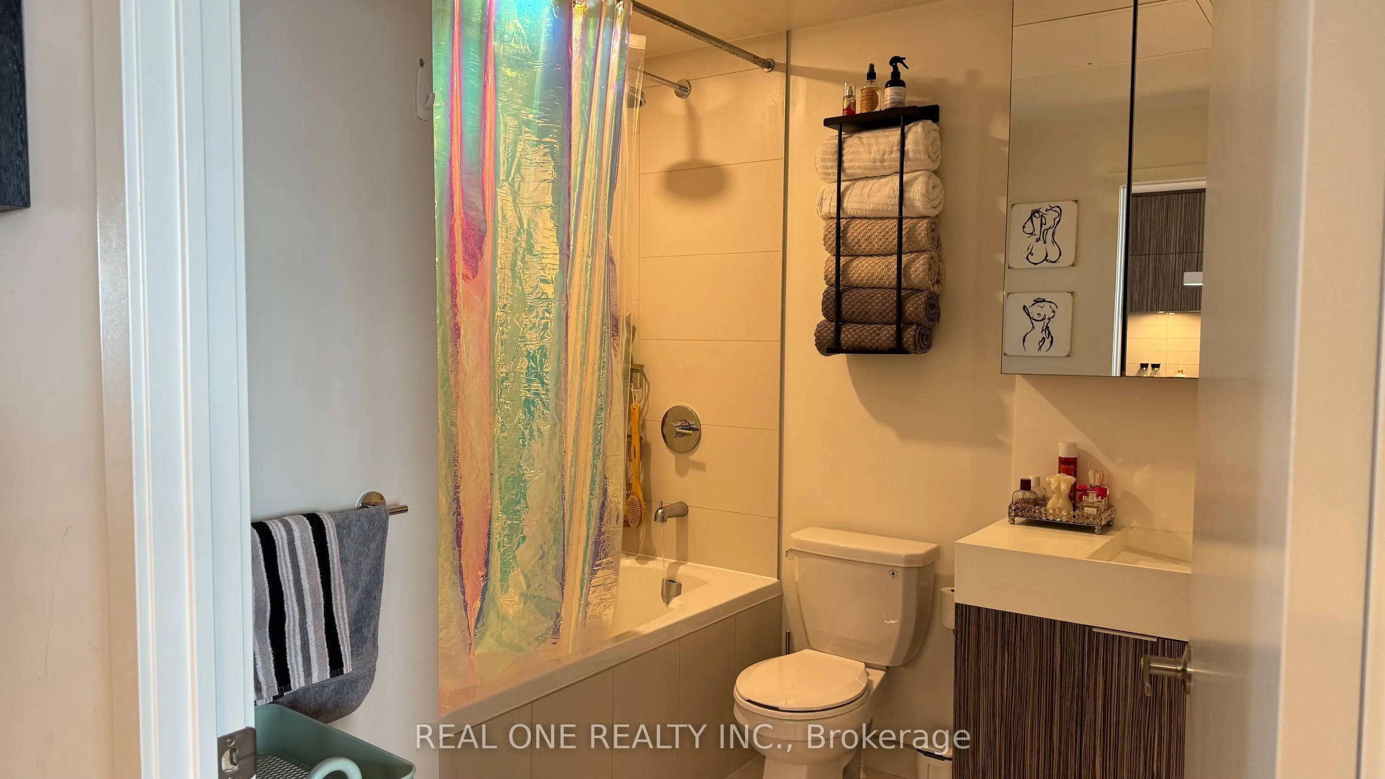 20 Richardson Street, #2501