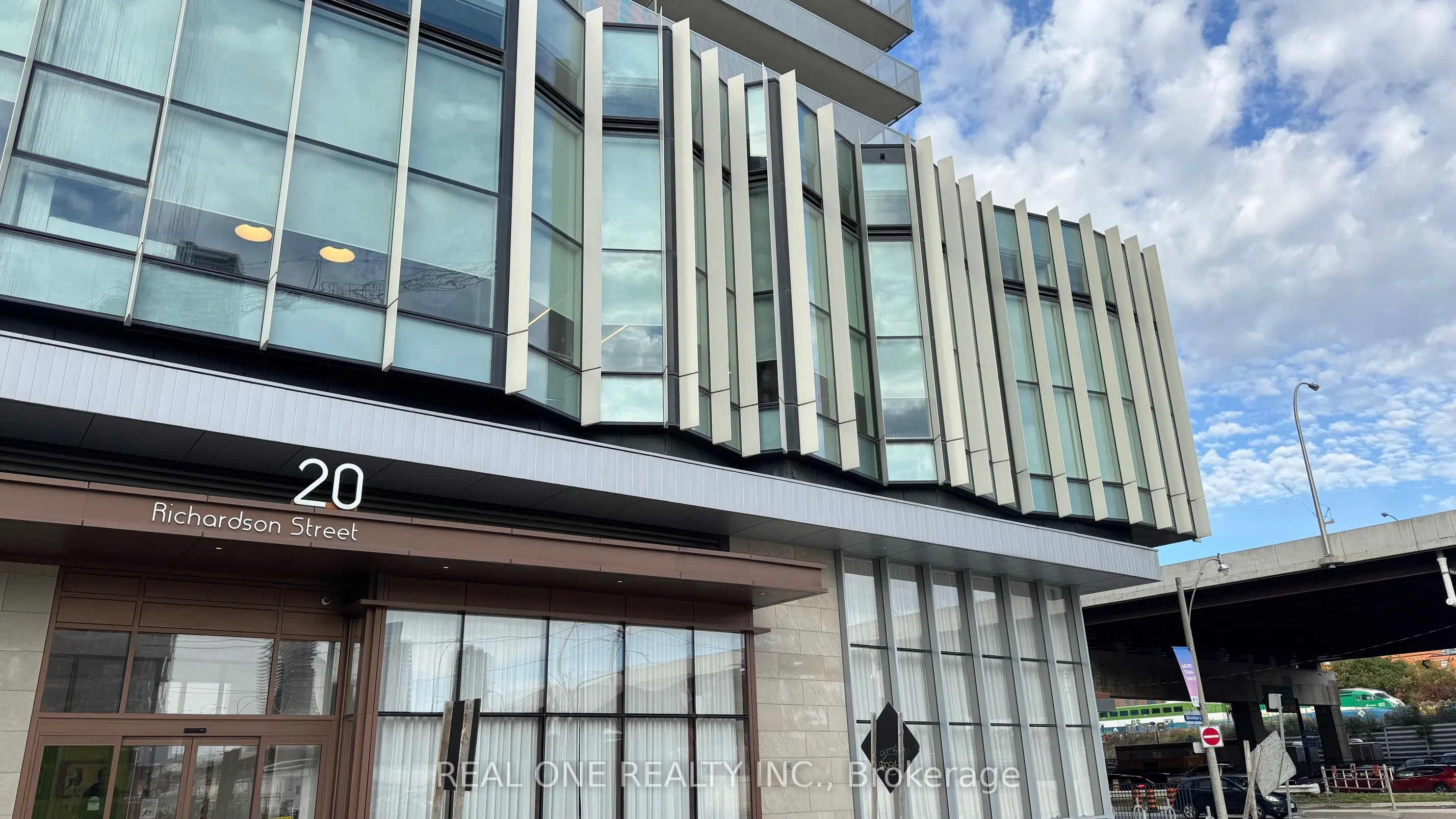 20 Richardson Street, #2501