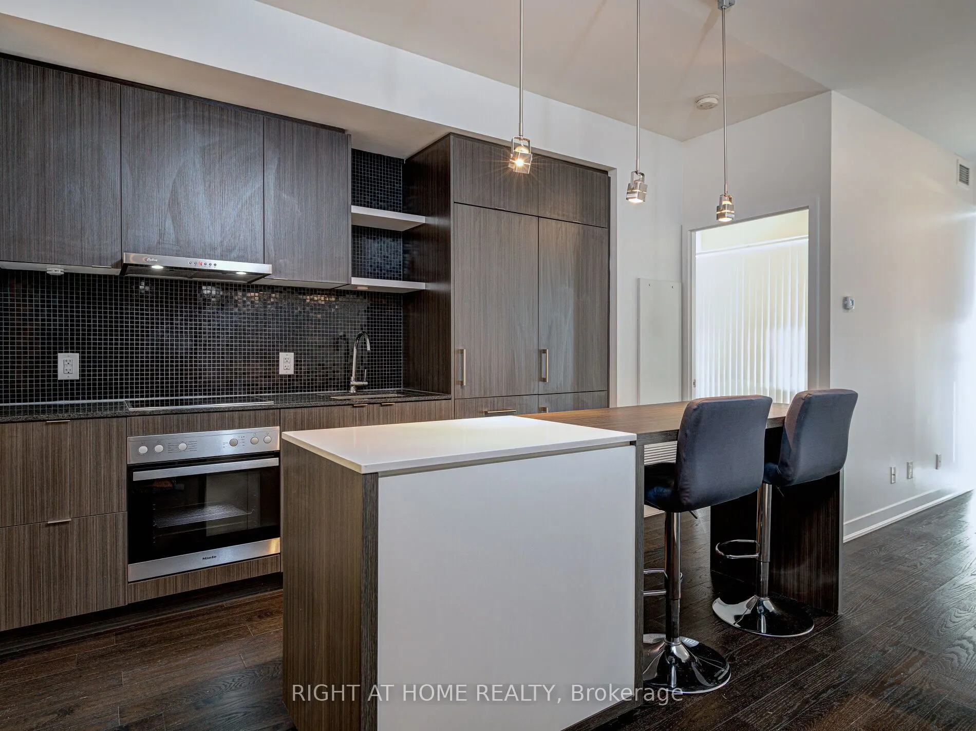 88 Harbour Street, #6306