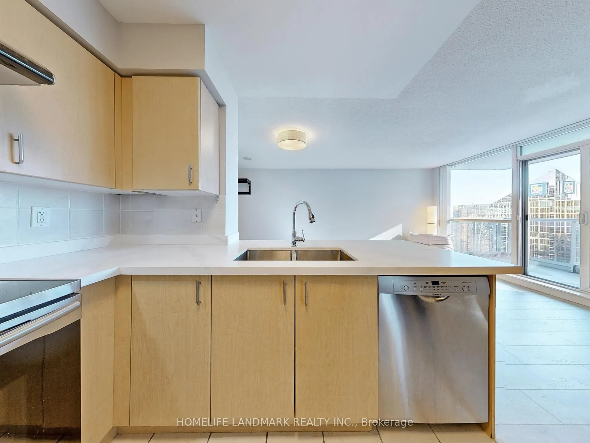 4968 Yonge Street, #3009