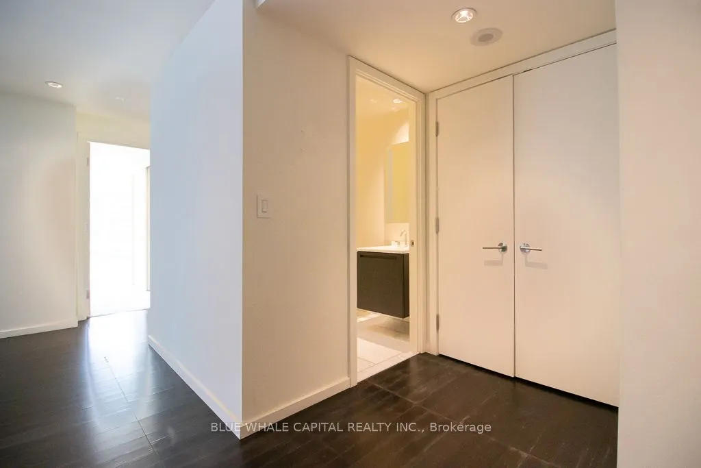 180 University Avenue, #2309