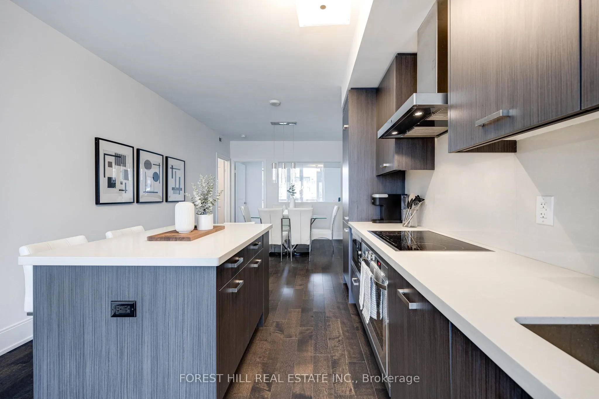 560 Front Street W, #931