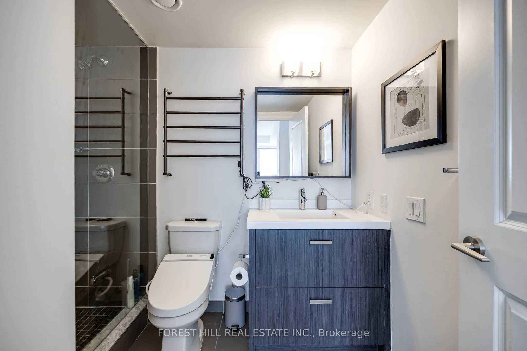 560 Front Street W, #931