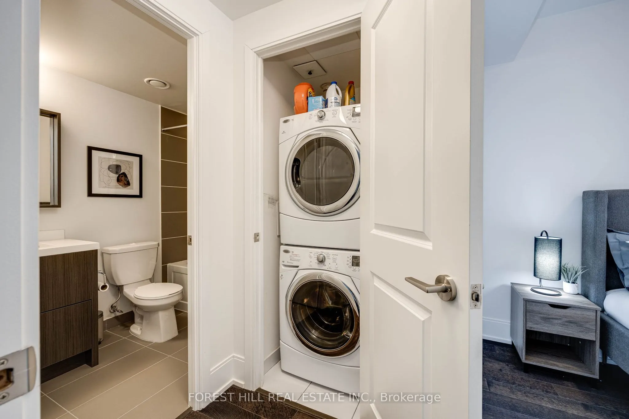560 Front Street W, #931